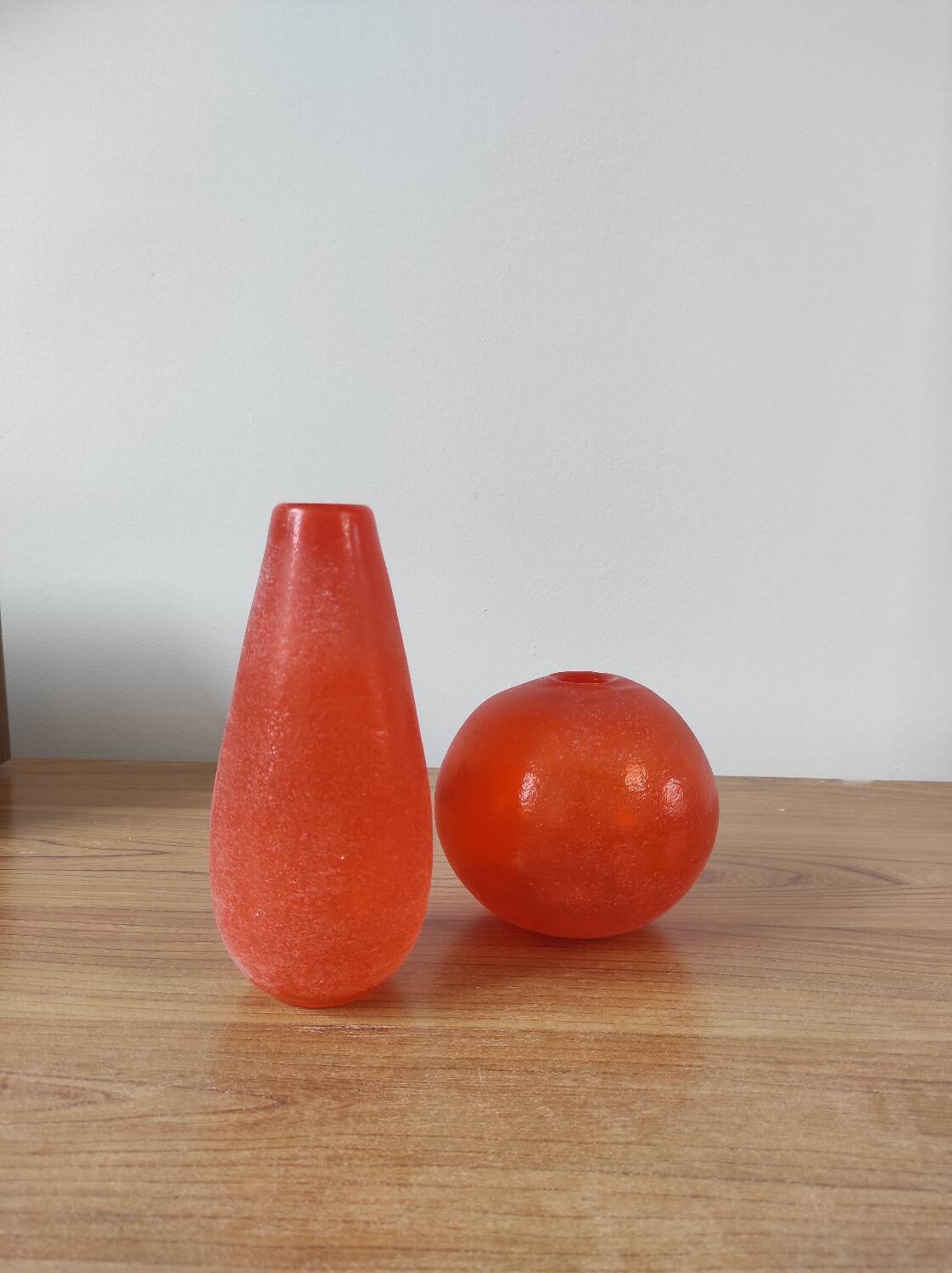 Pair of Murano vases by Seguso - Vintage Corroso glass in orange.