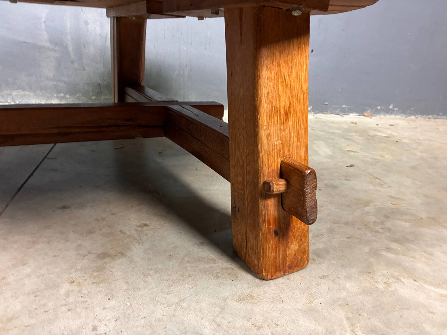 Brutalist Japandi Wabi Sabi salontafel