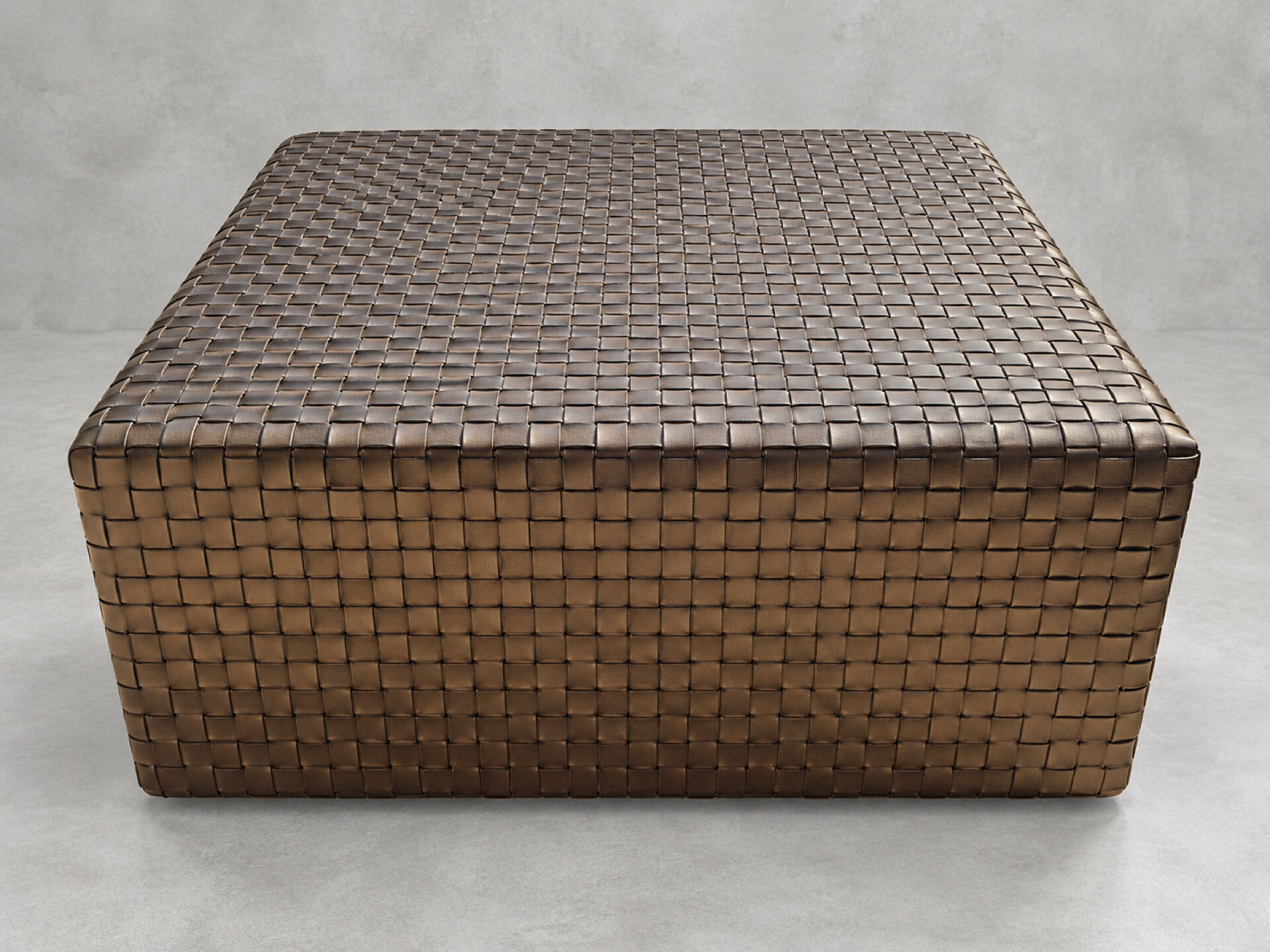 Pouf Dama Enzo Mari for Arte & Cuoio in woven leather