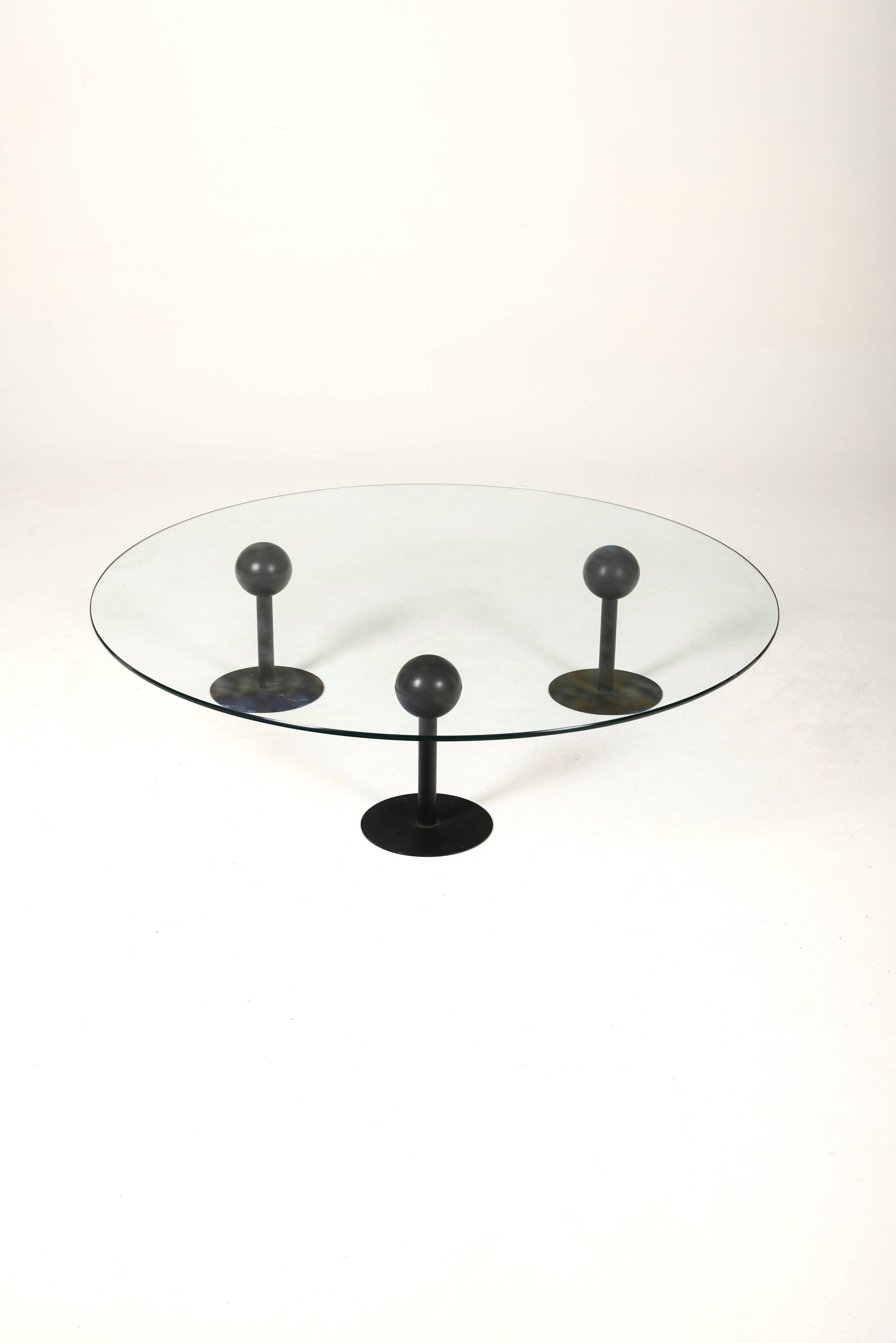 Pepper Young glass coffee table by Philippe Starck for Disform, 1980s