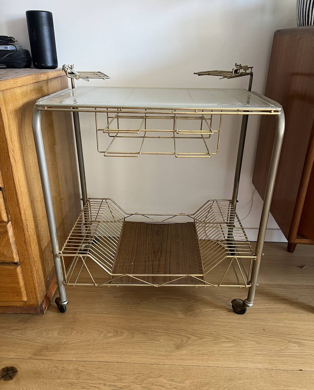 Vintage Rolling Dessert Trolley (Vinyl Record Player Furniture)