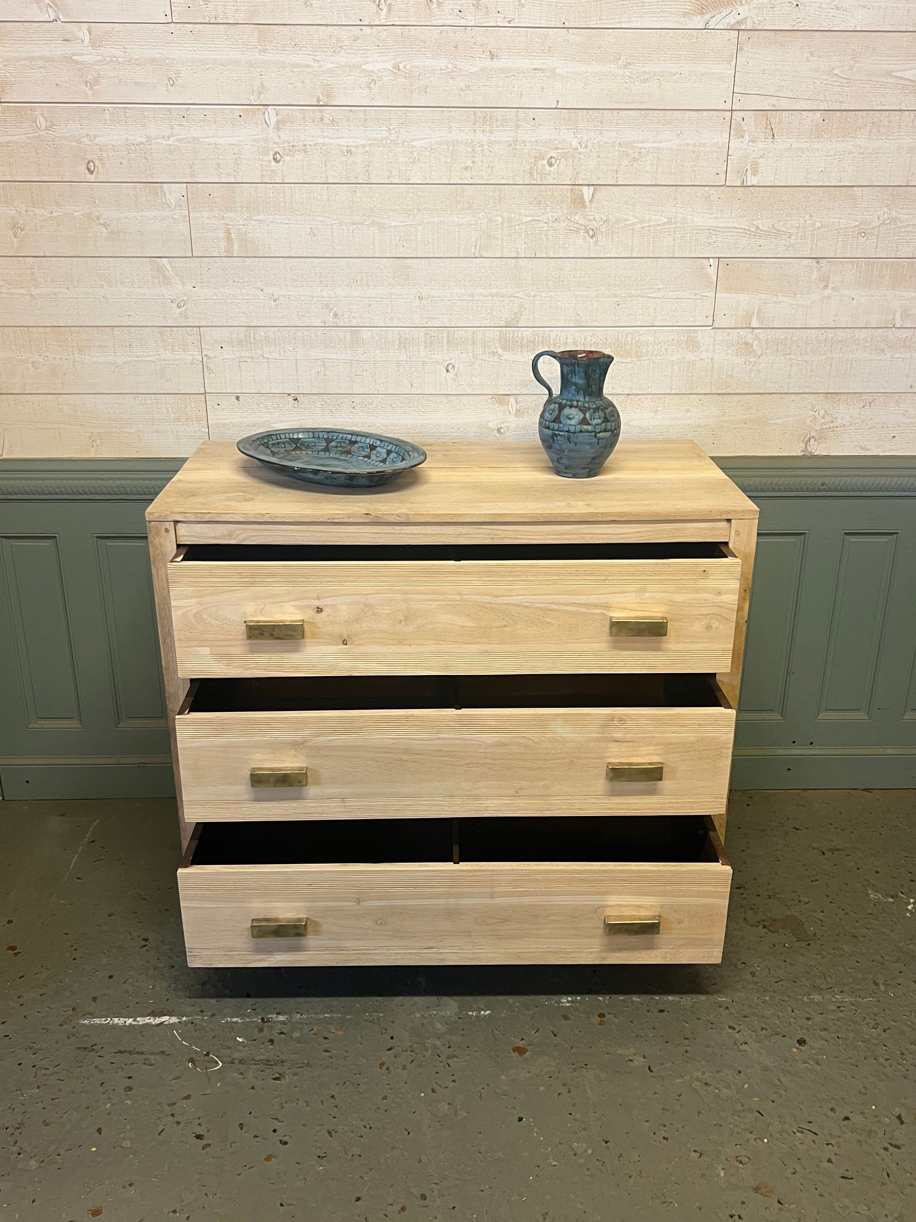 Exotic wood chest of drawers 1980 bronze handles