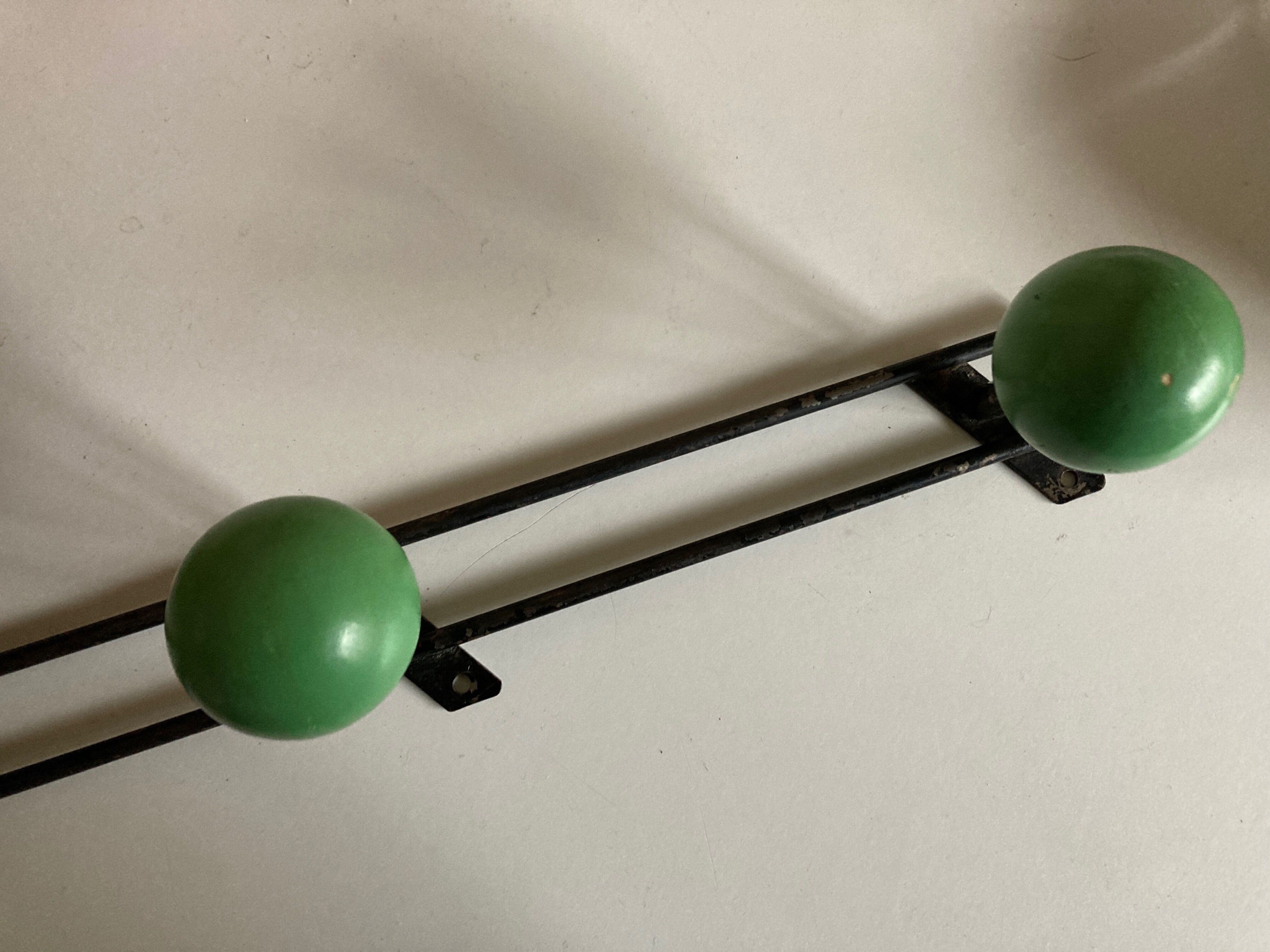 Product BHV Kids Patère 3 green wooden balls