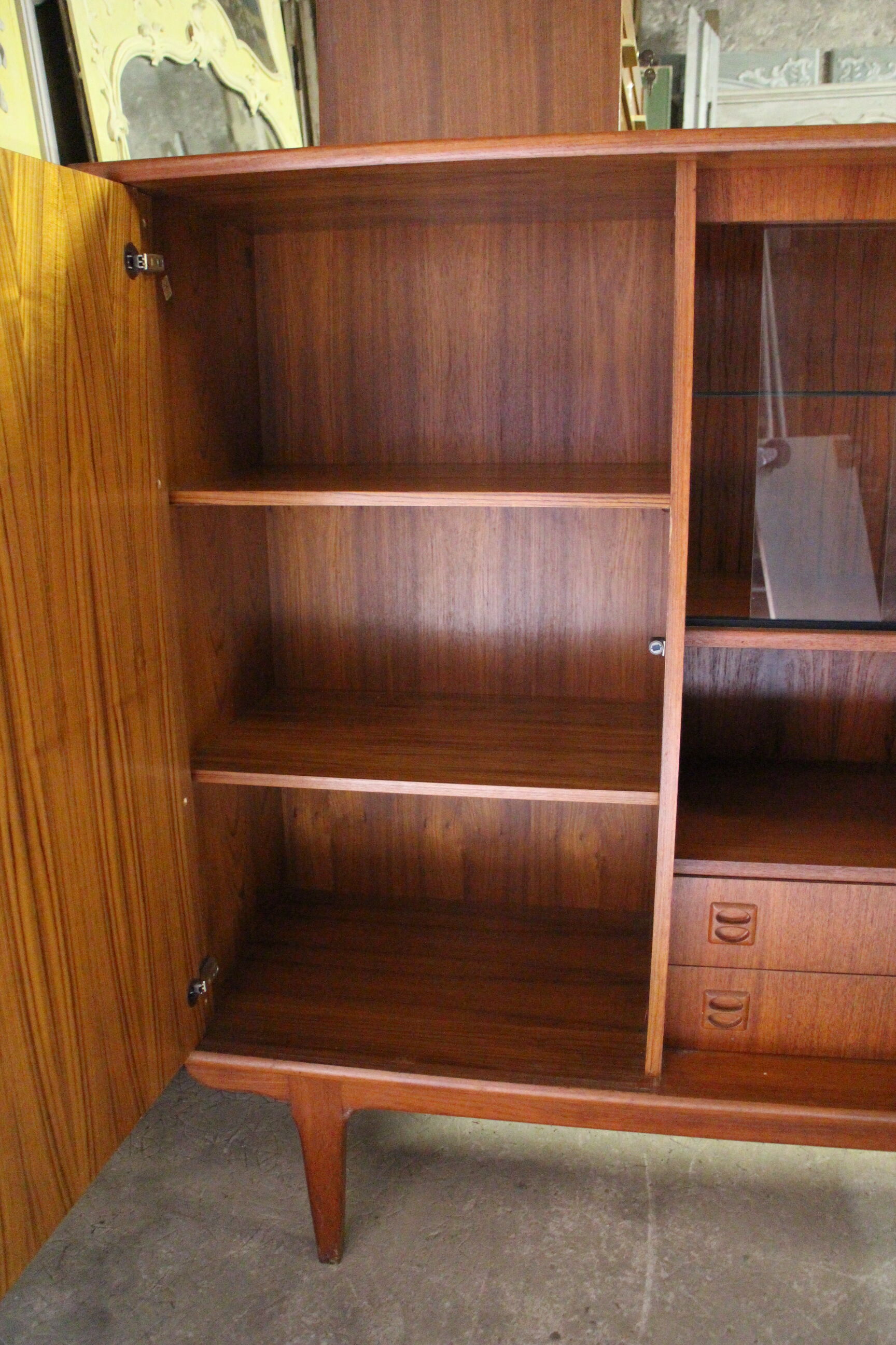 Meuble bar scandinave en teck