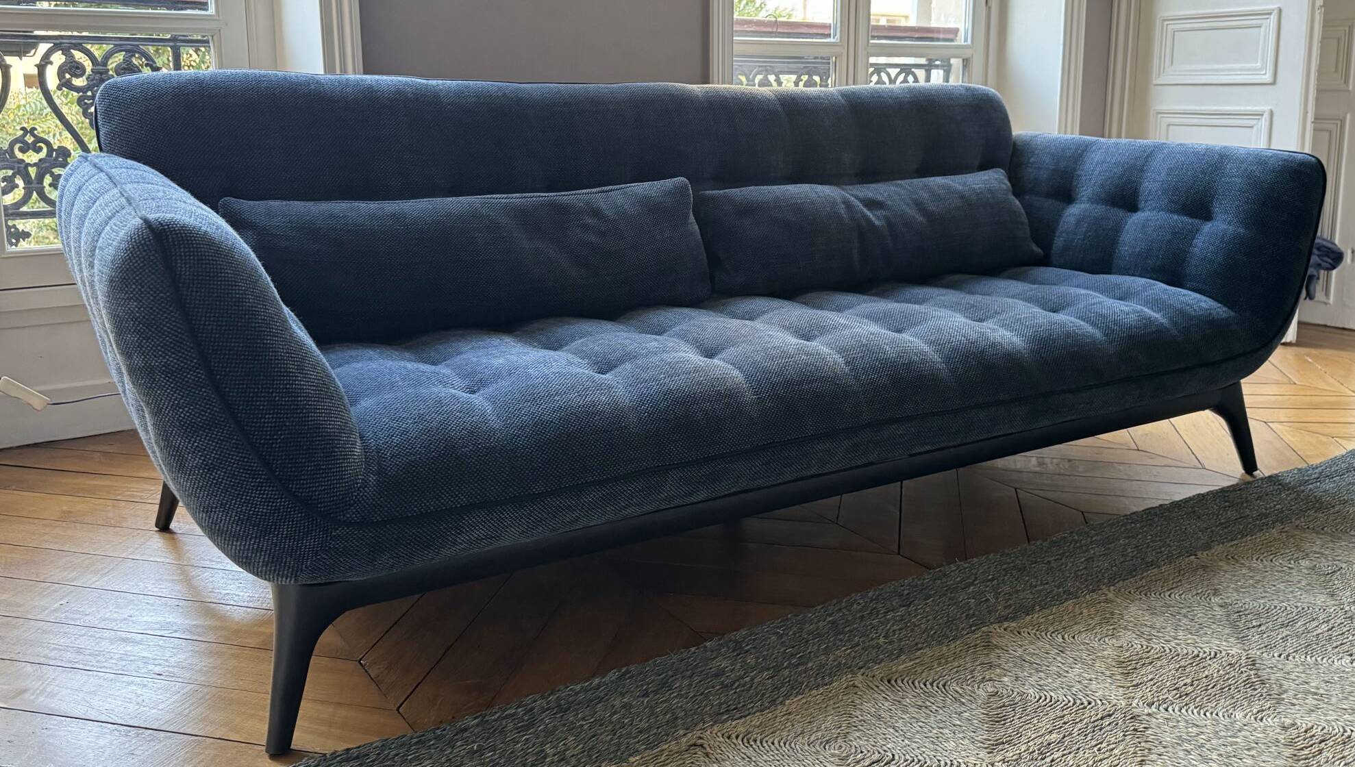 Roche bobois parcours sofa 2pl 1/2 blue velvet fabric