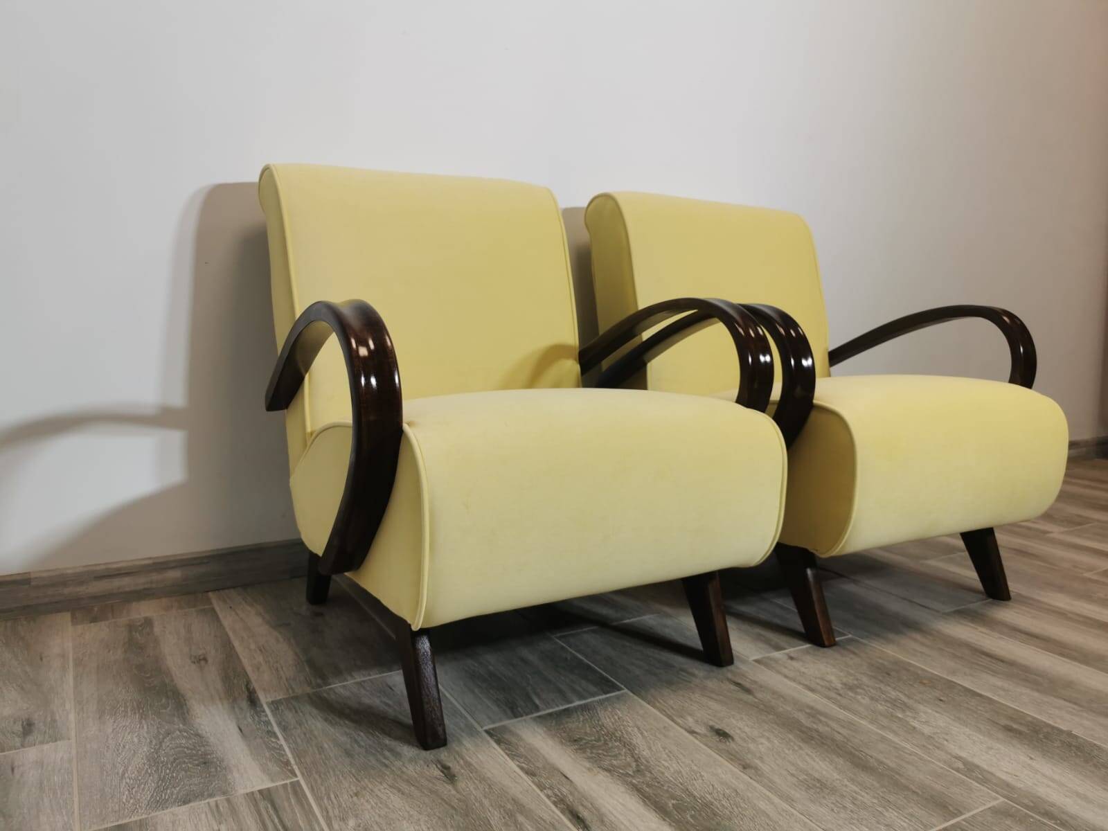 Fauteuils par Jindrich Halabala, 1940s, Set de 2