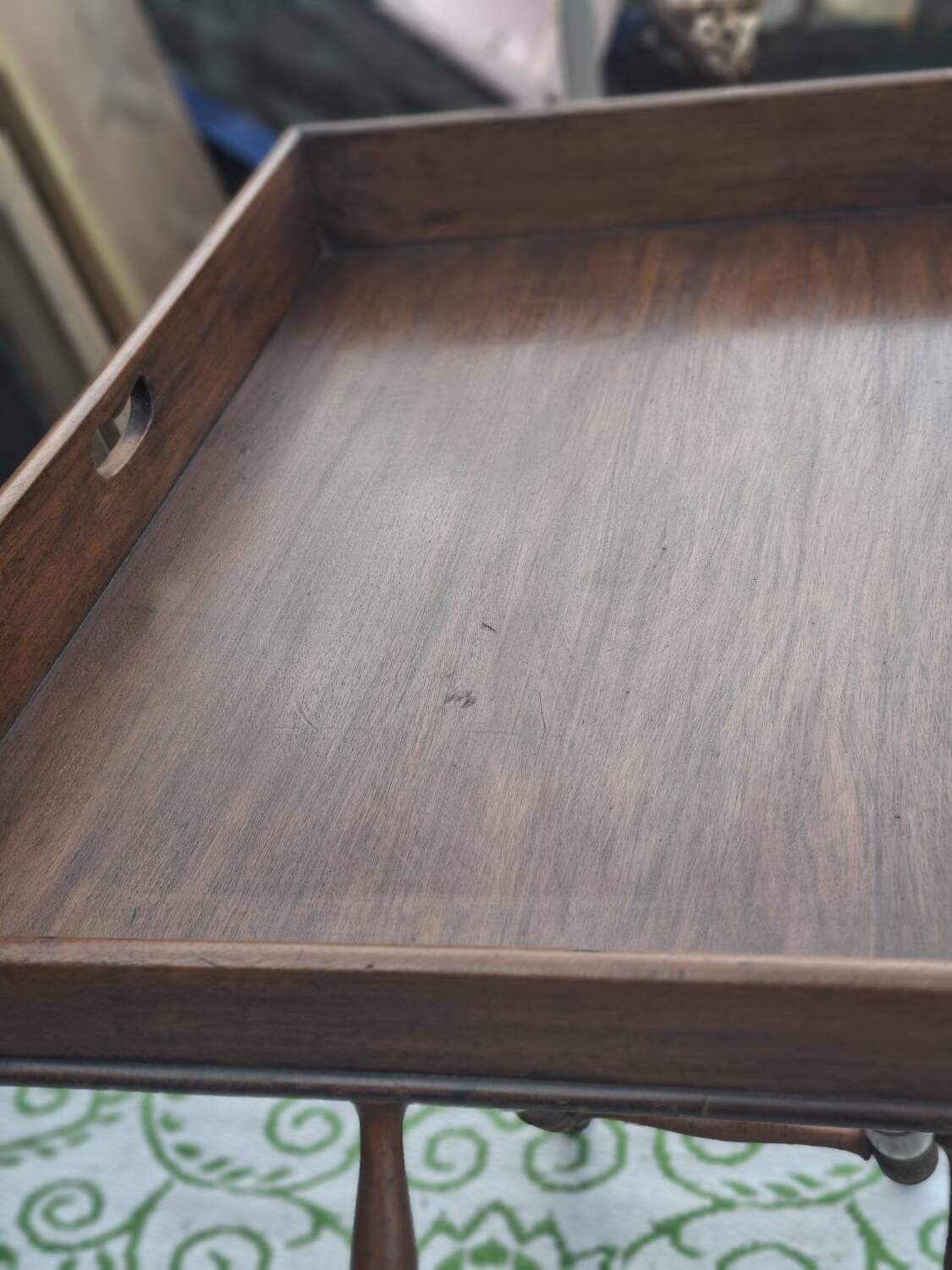 Folding dessert table