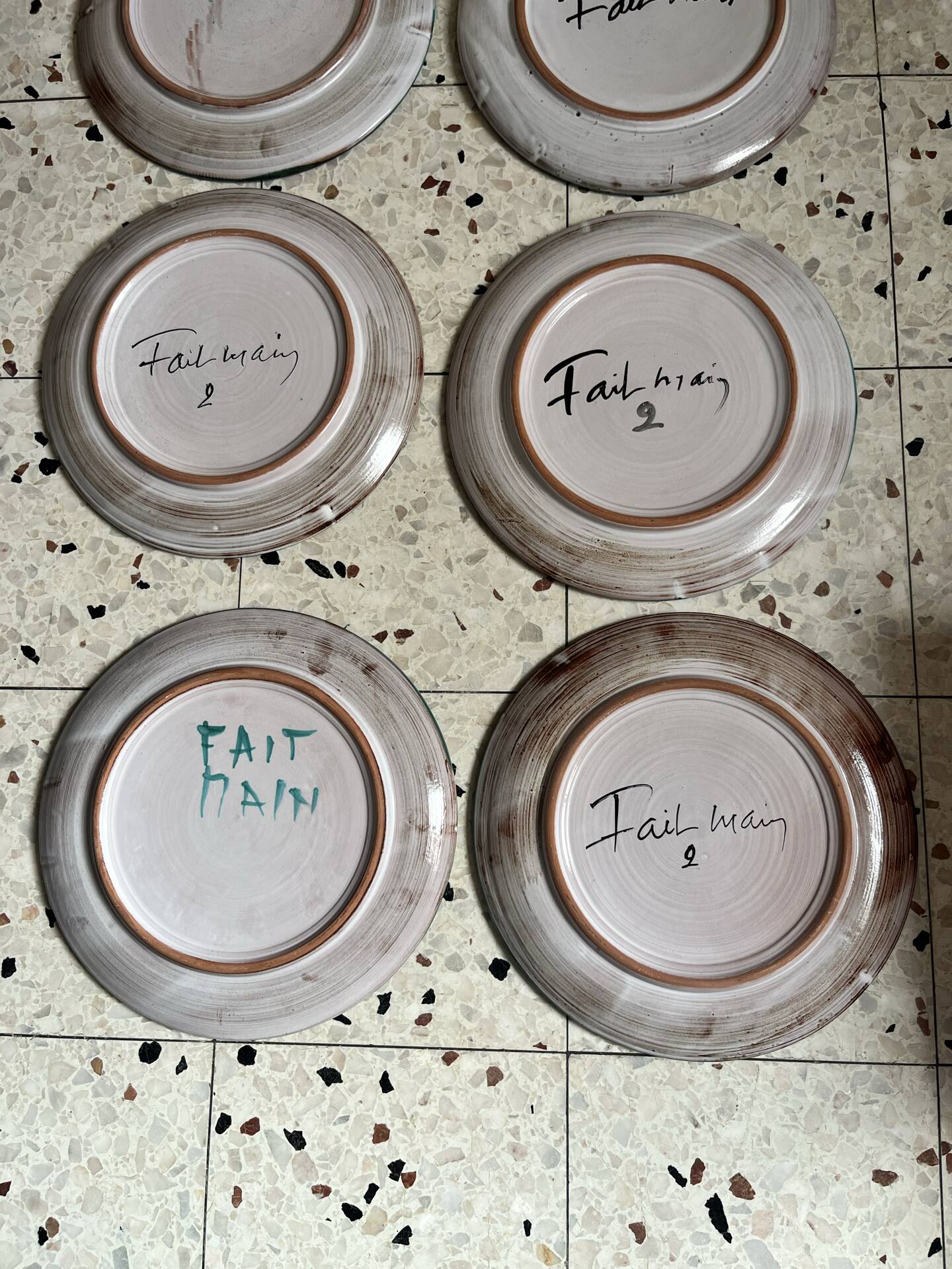 6 flat plates Vallauris