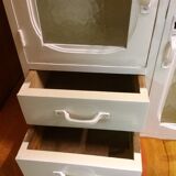 Old medicine cabinet - 50s