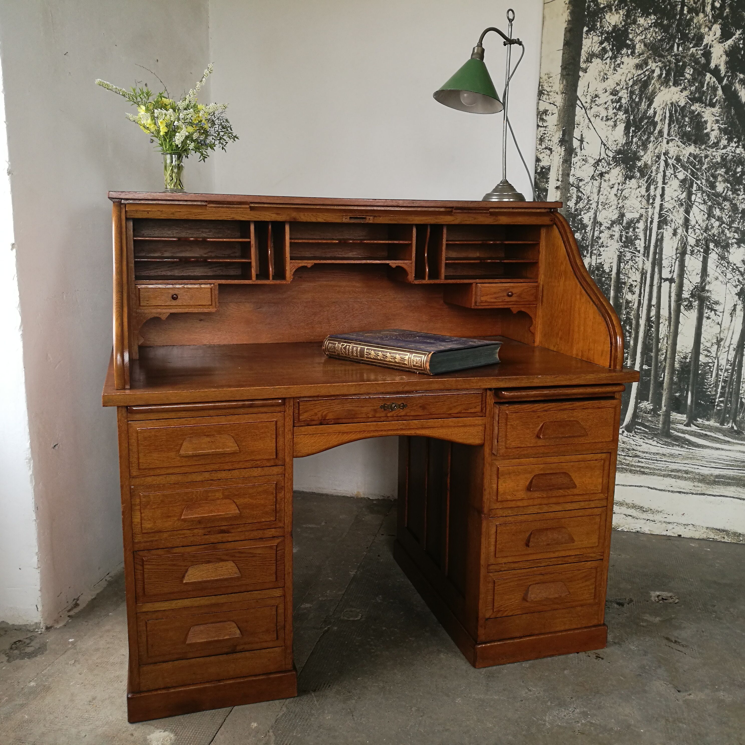 American office, oak