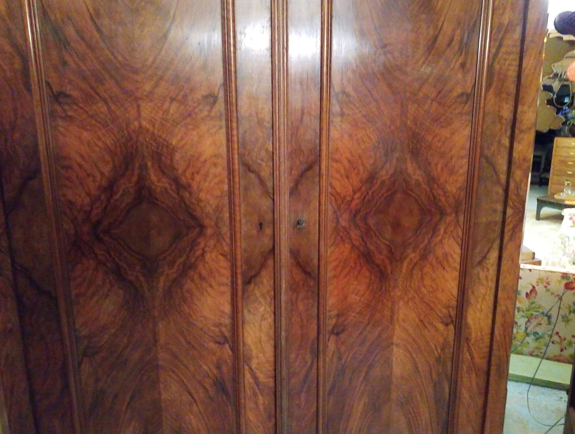 Louis Philippe wardrobe