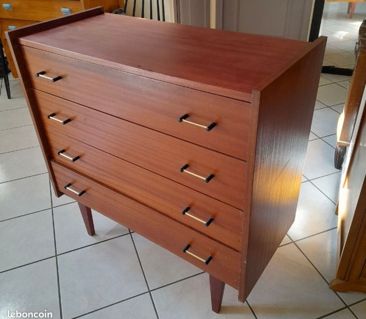Ancienne commode vintage