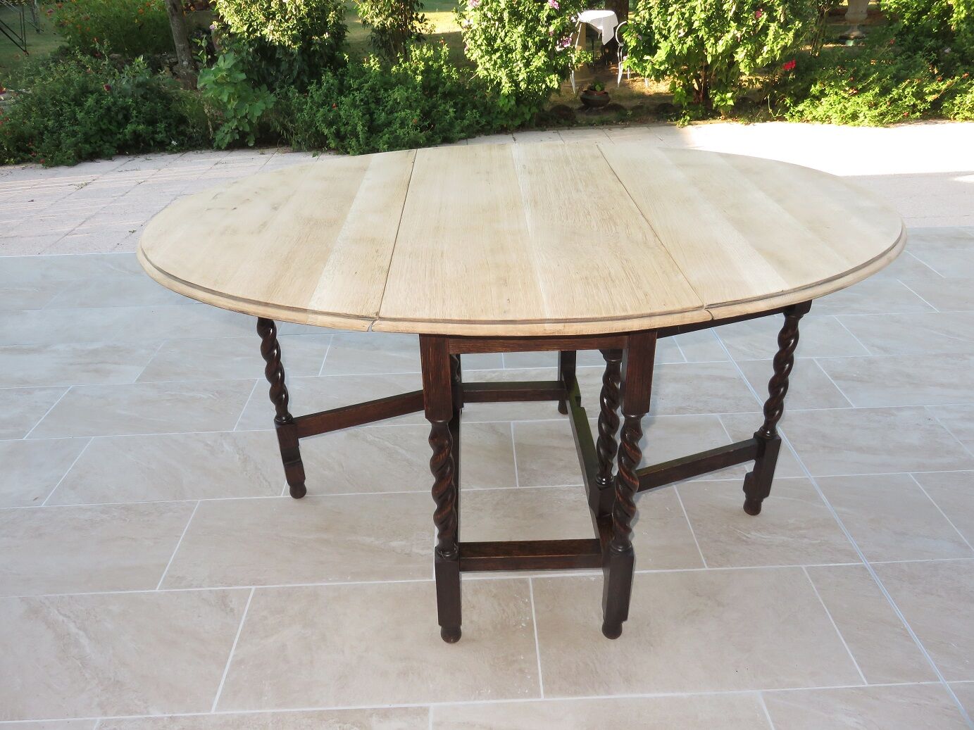 Oak folding table