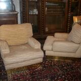 Paire de fauteuils 1970