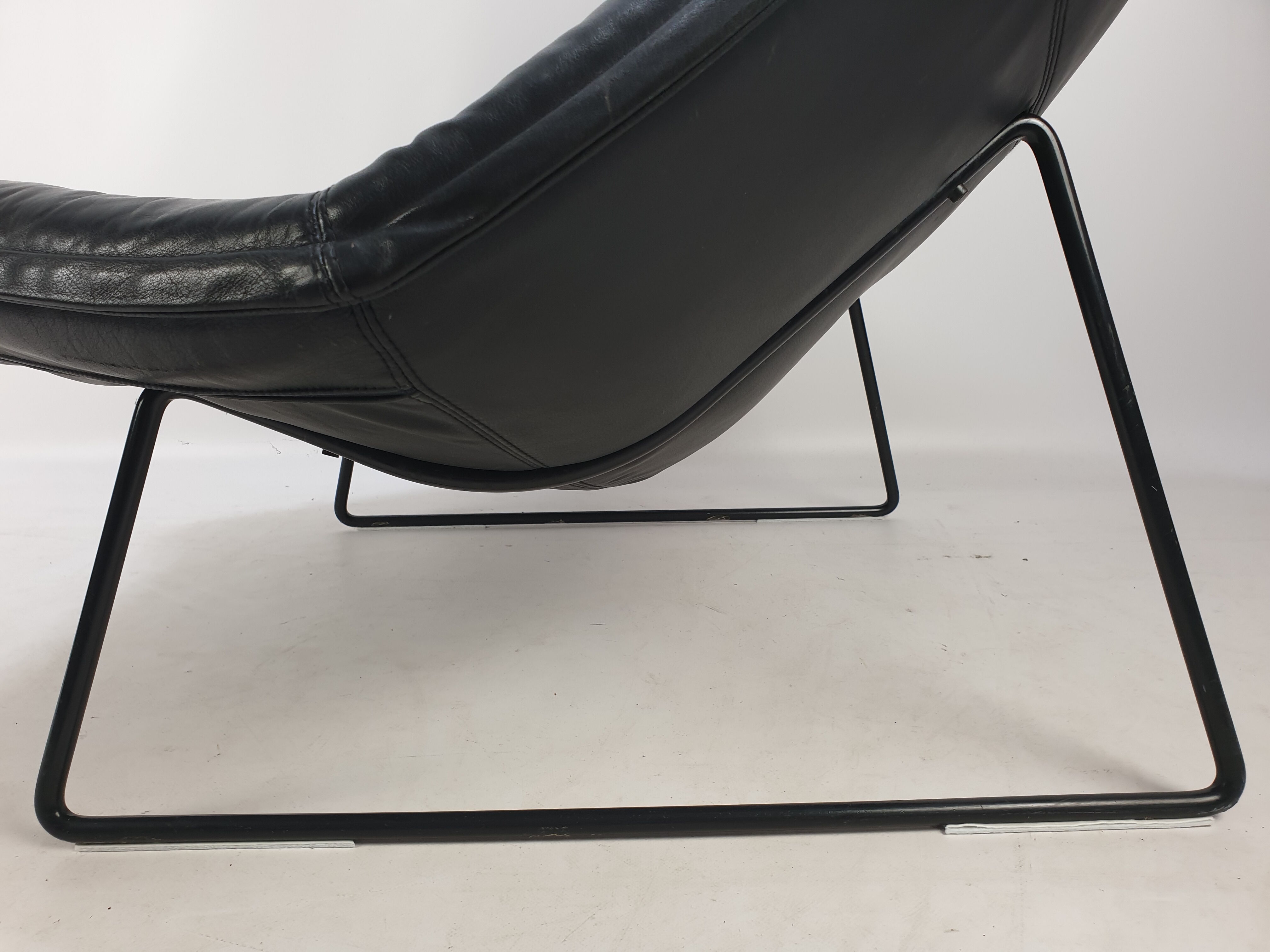 Model F585 Sledge chair by Geoffrey Harcourt for Artifort, 1970s