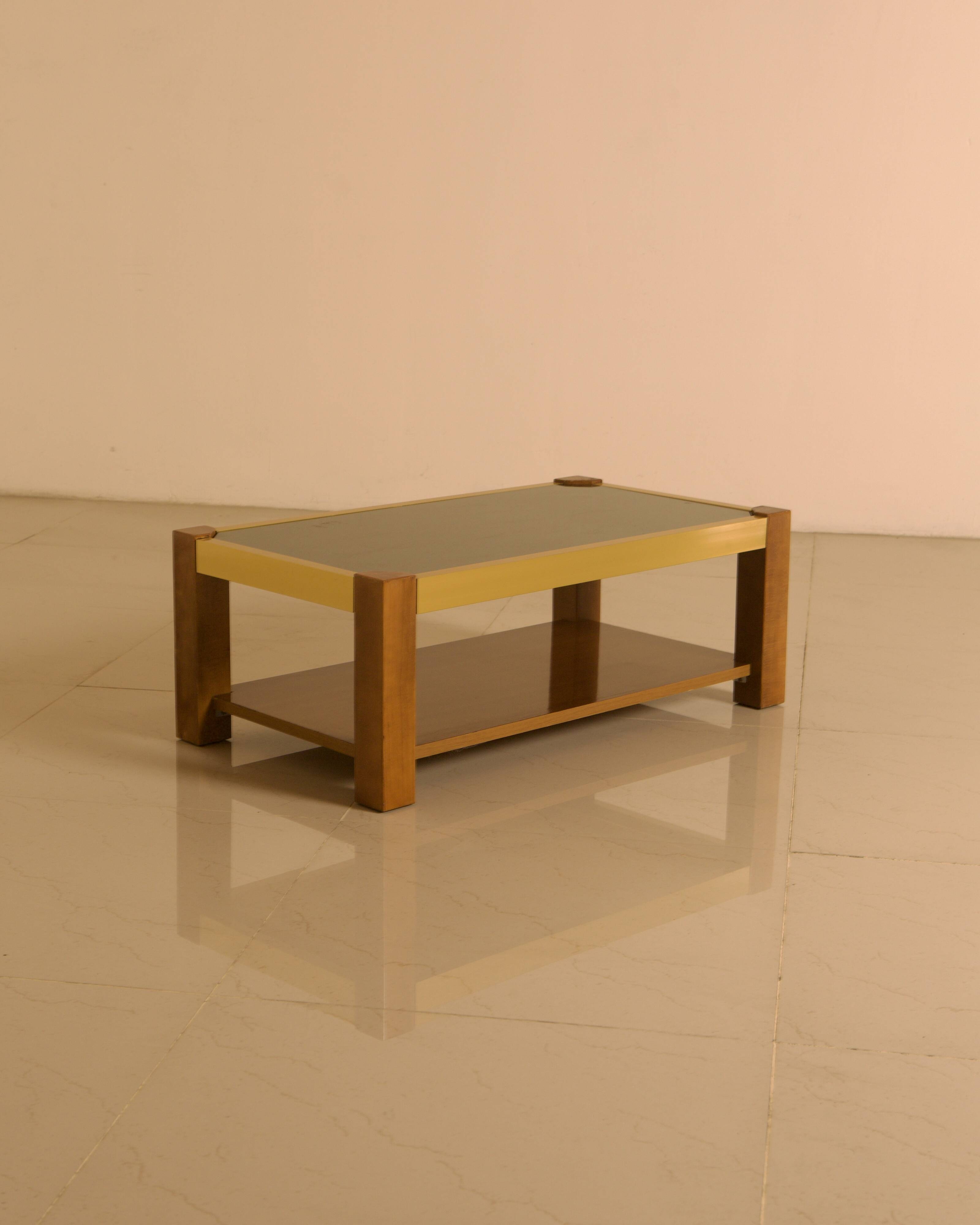Rectangular Italian coffee table in wood and gold metal from the 70s.