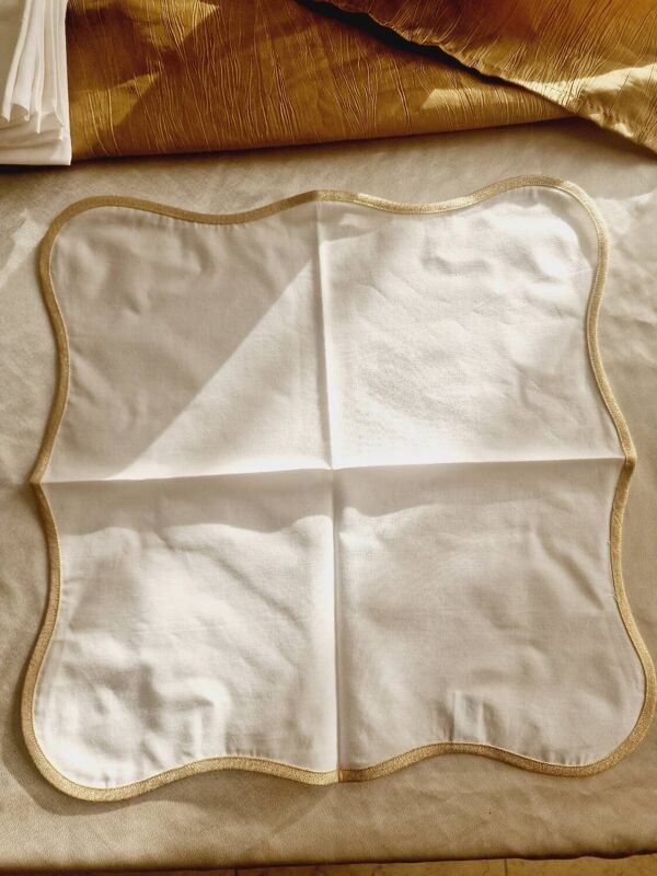 12 serviettes de table D. Porthault  blanc dore