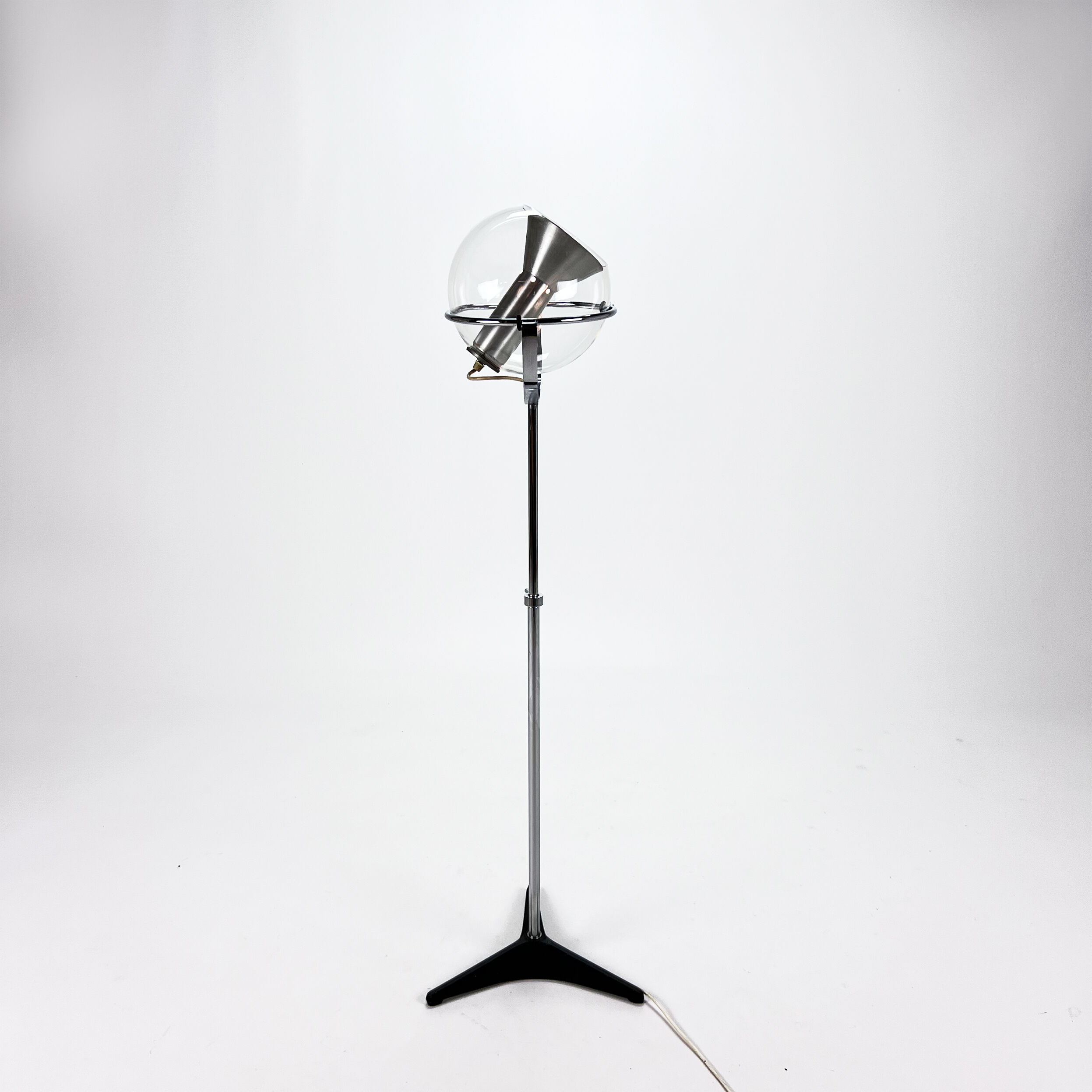 Dutch floor lamp by Frank Ligtelijn for Raak Amsterdam, 1960s