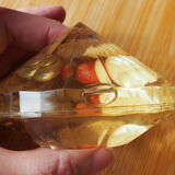 Resin clipboard with inclusion of shells, diamond-shaped