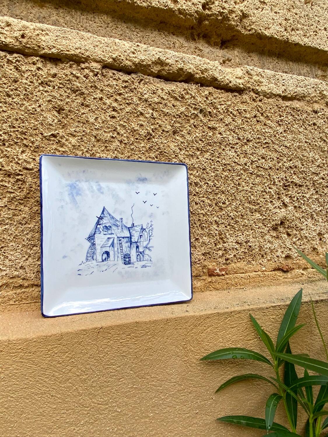 Deep porcelain plate