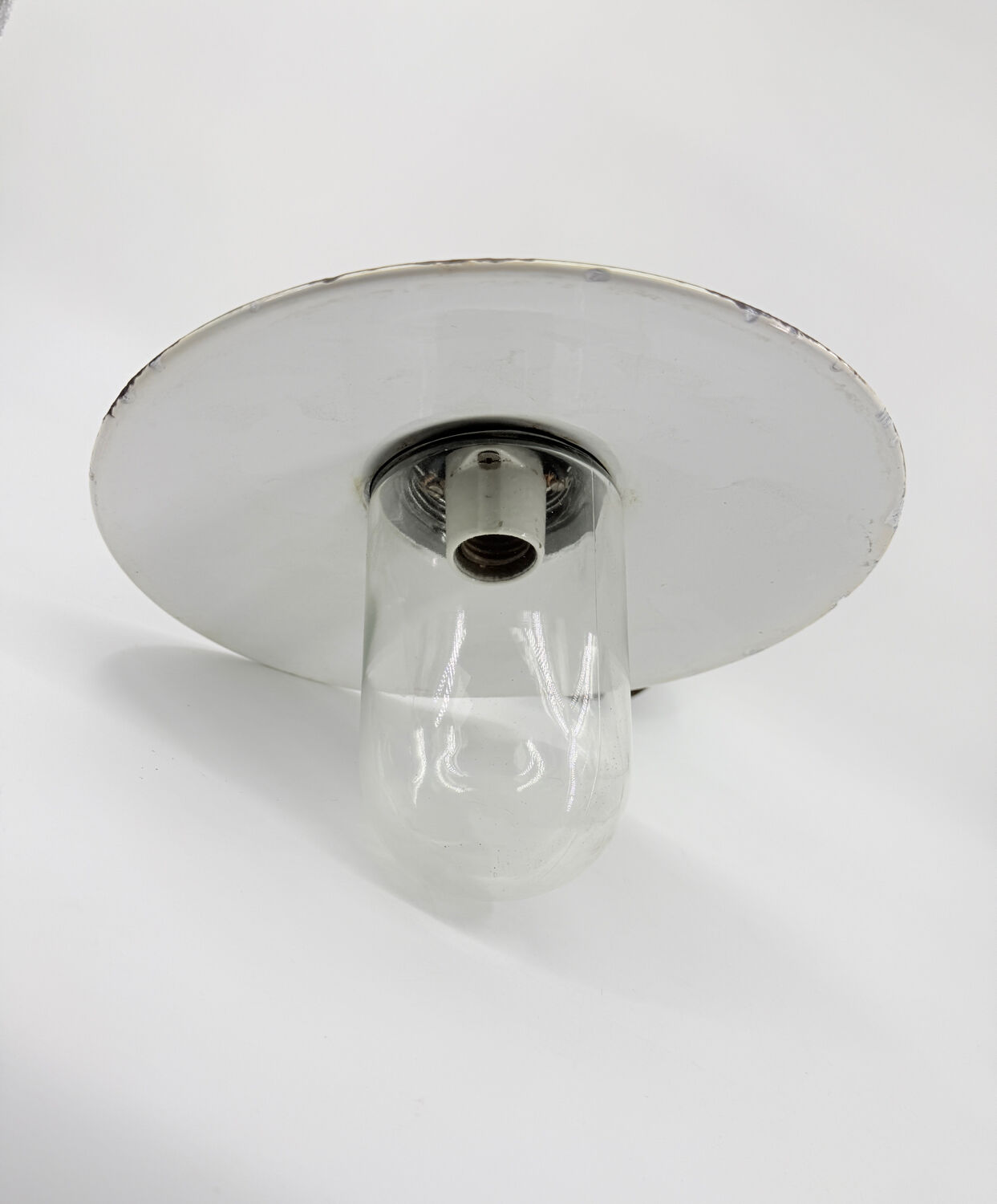 Court lamp