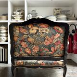 Louis XV style marquise in black and gold wood and jacquard, Napoléon III period.