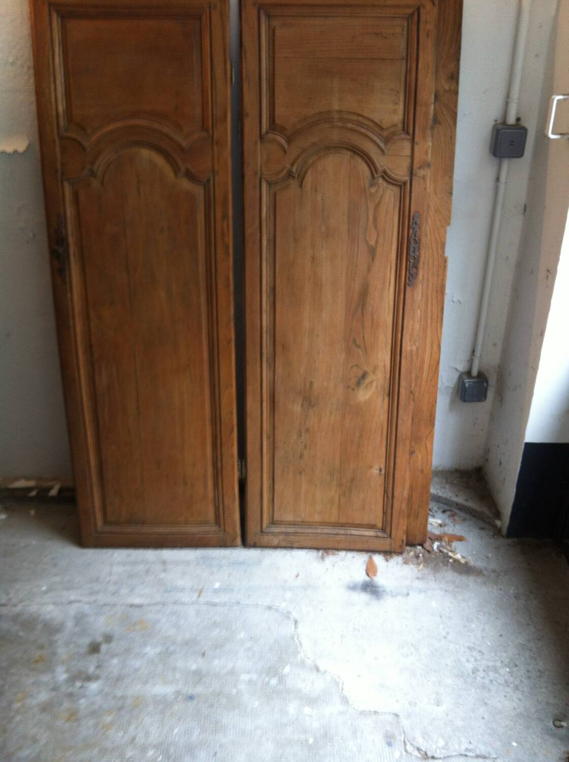 18th-century wardrobe doors