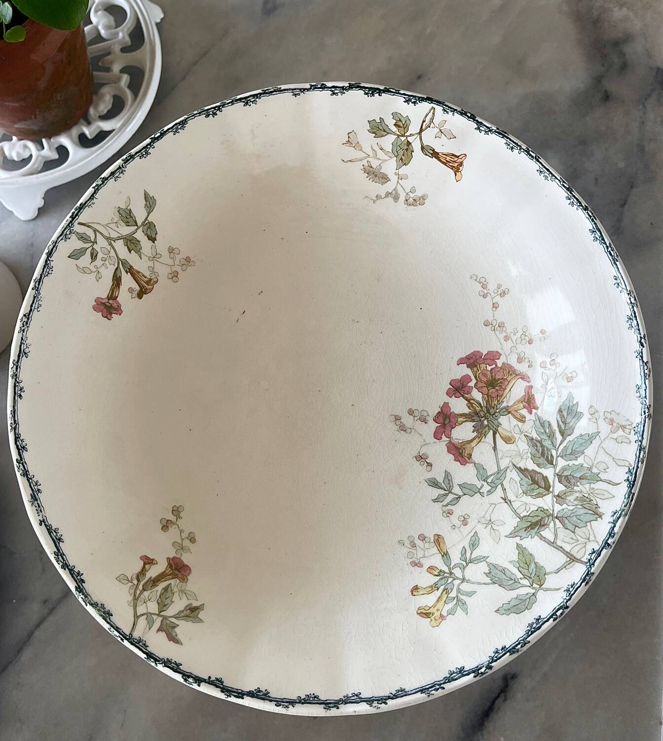 Choisy le Roi fruit bowl