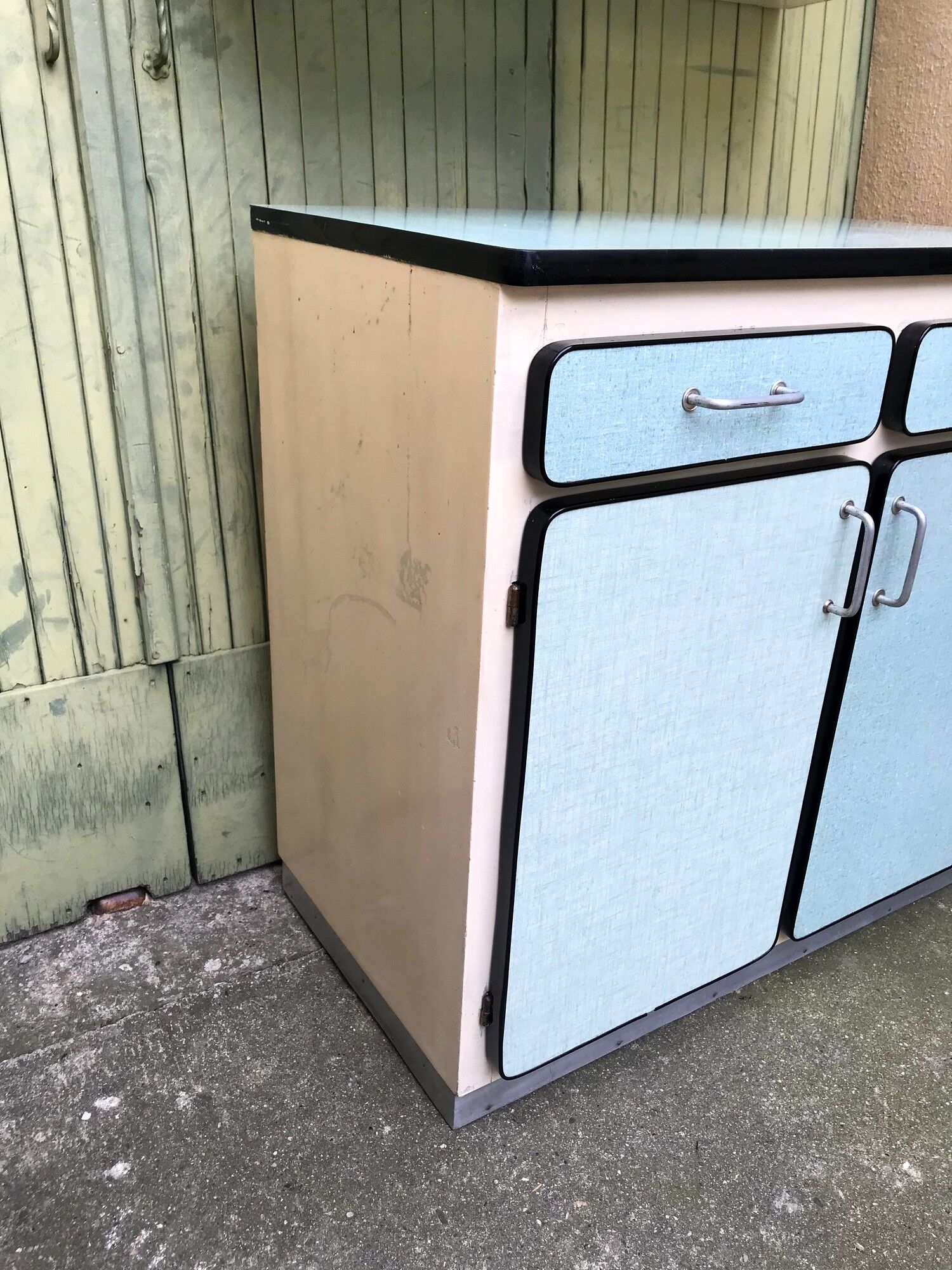 Vintage sideboard in formica 50s