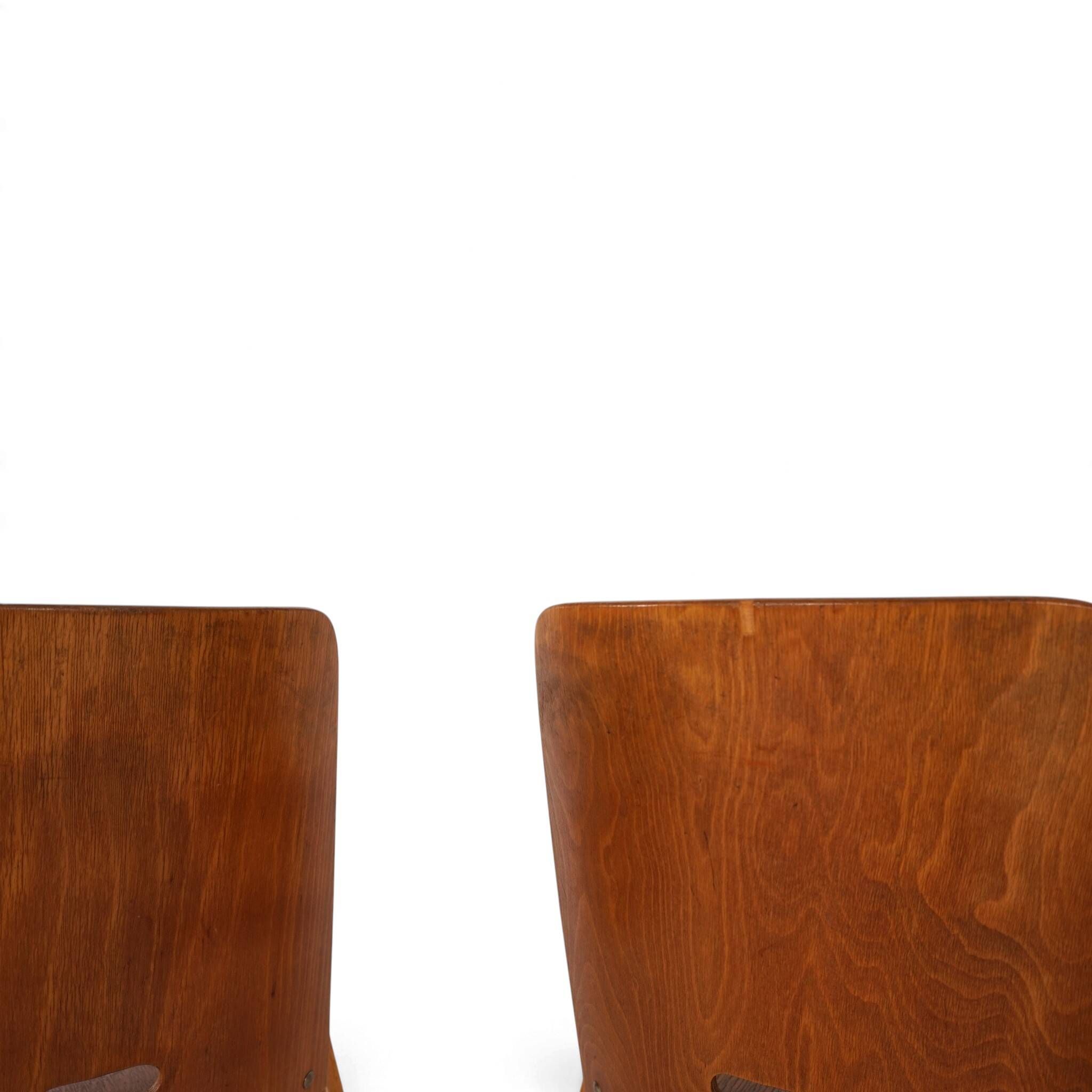 Set of 4 Bauhaus-inspired dining chairs, stackable, 1950