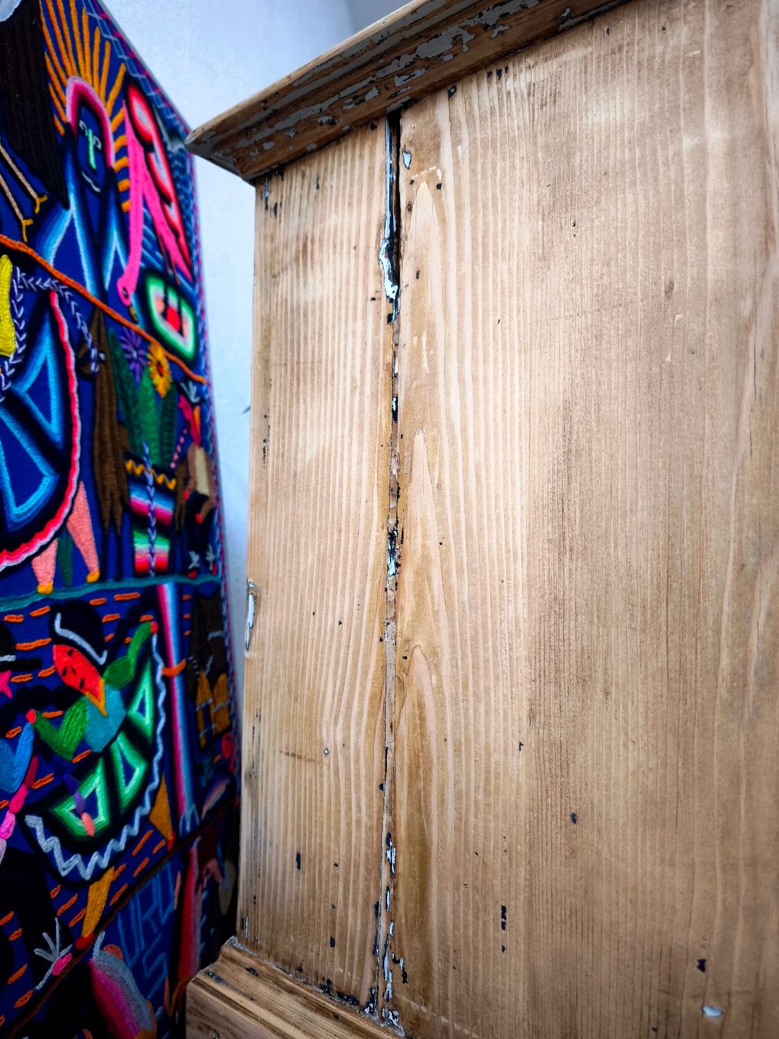 Confiturier, buffet ancien en sapin