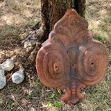 Large ridge pediment