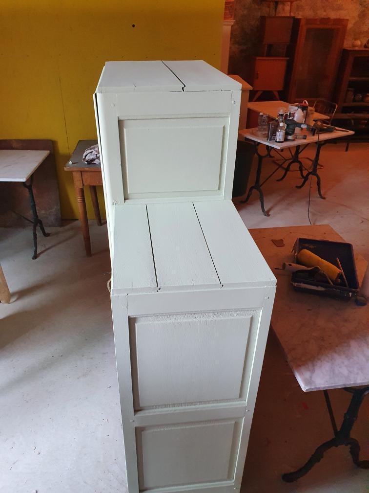 Armoire asymétrique