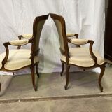 Paire de fauteuils style Louis XV beige