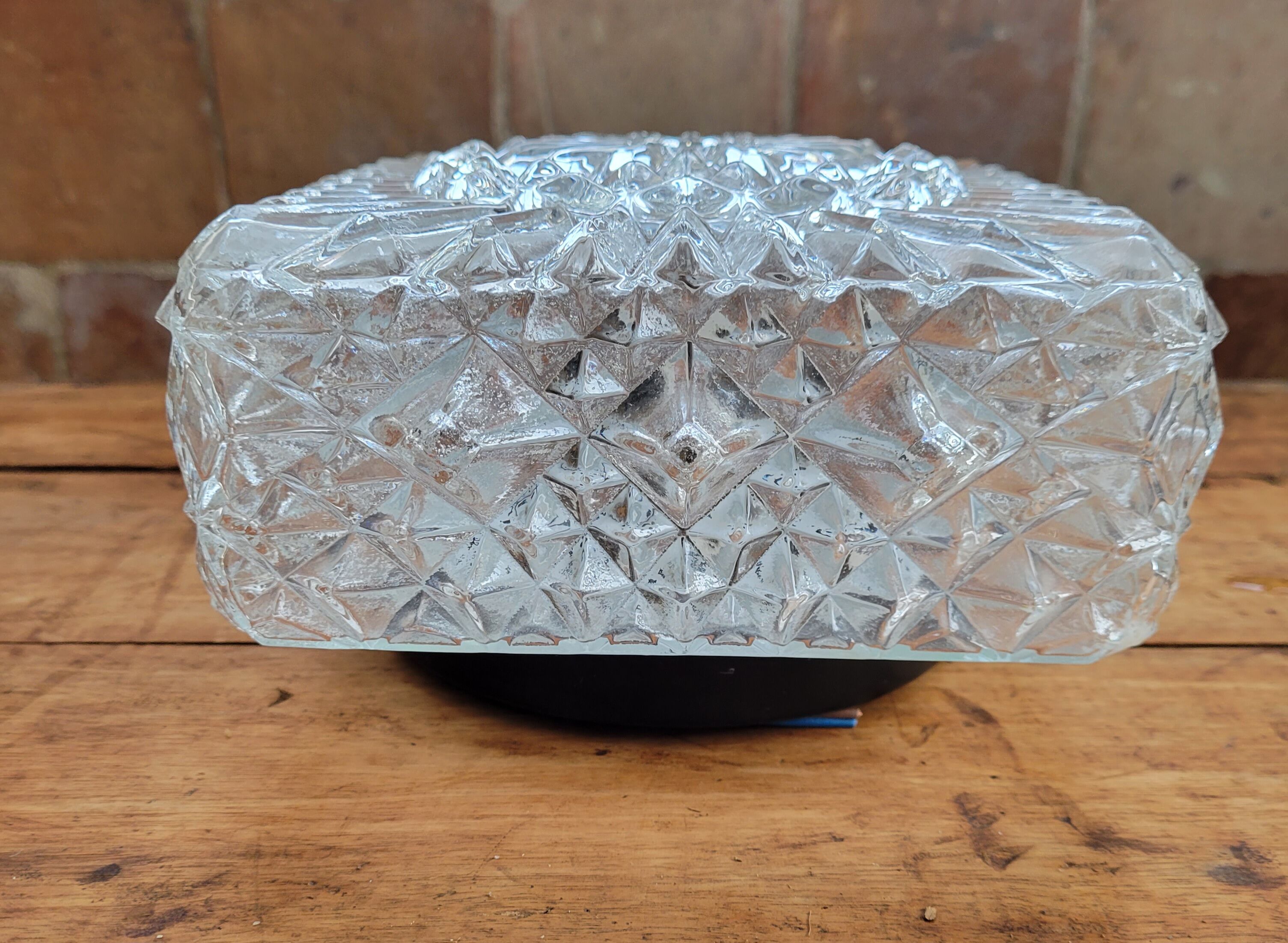 Square cast glass ceiling lamp