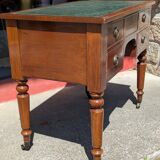 Small English mahogany desk