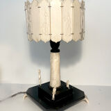 Lampe Art Déco sculptée en os