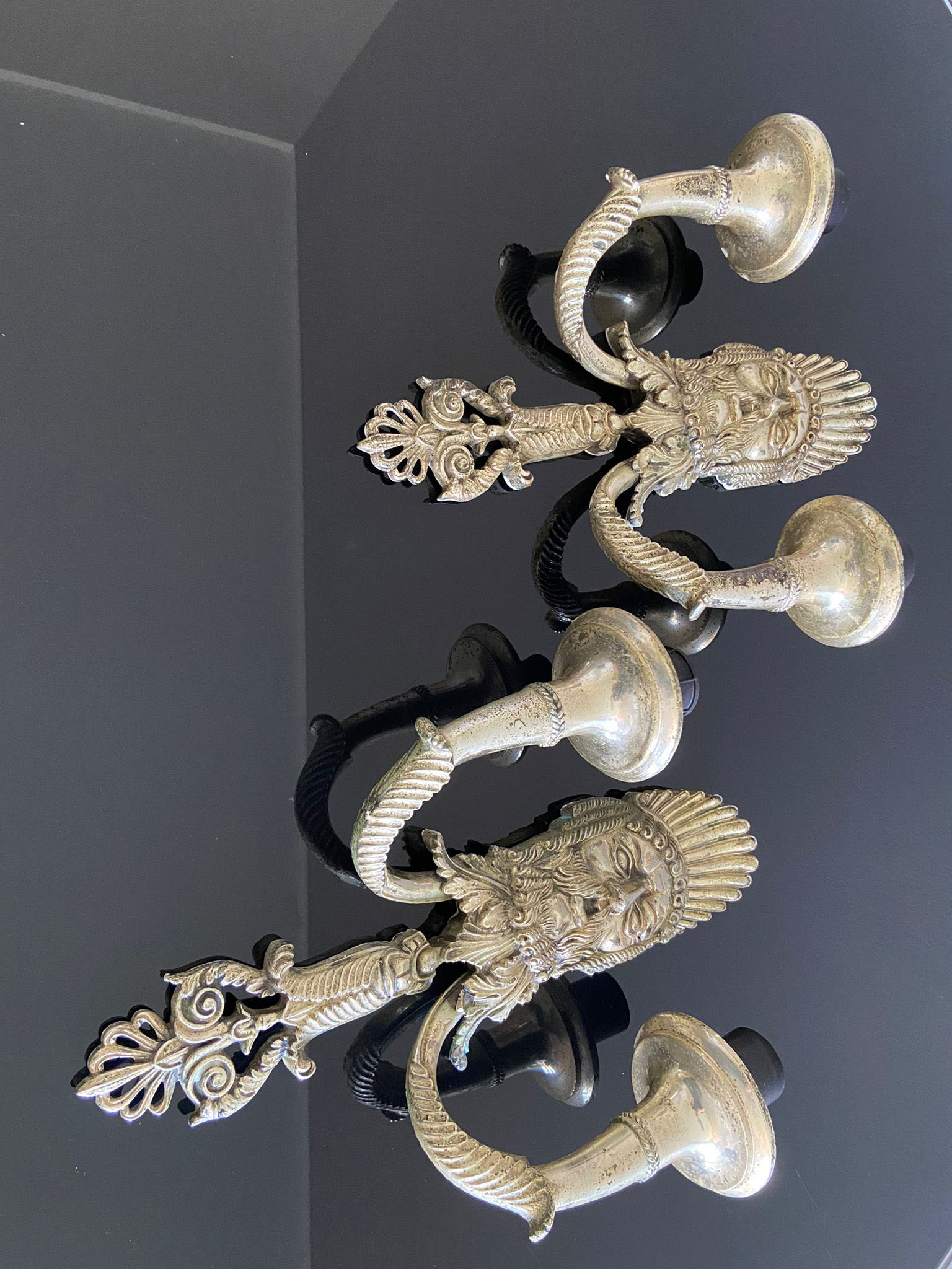 Wall lamp Mascherone Tragedia Greca in silver cast alloy