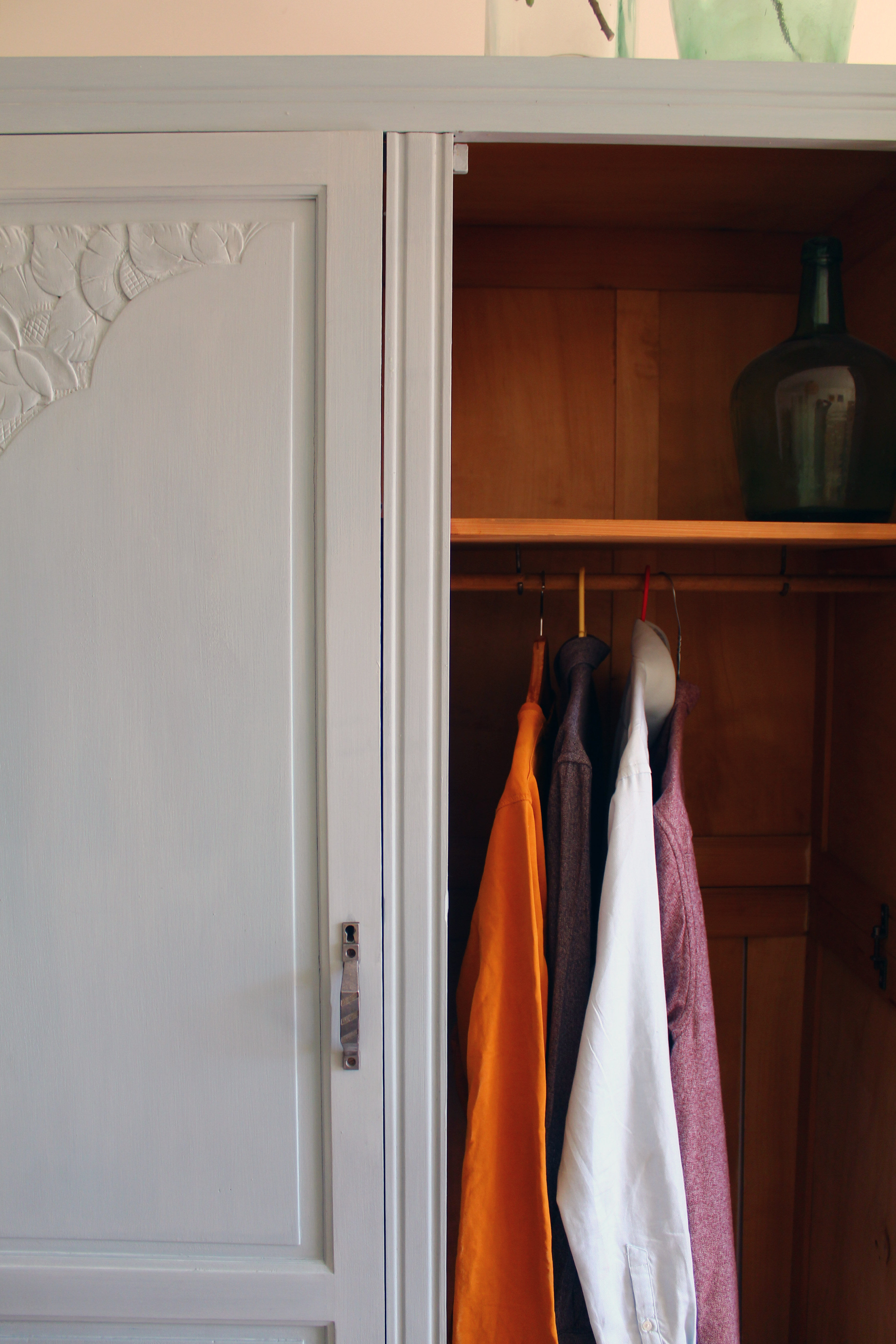 Parisian wardrobe year 60