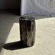 Table d'appoint en bois pétrifié noir