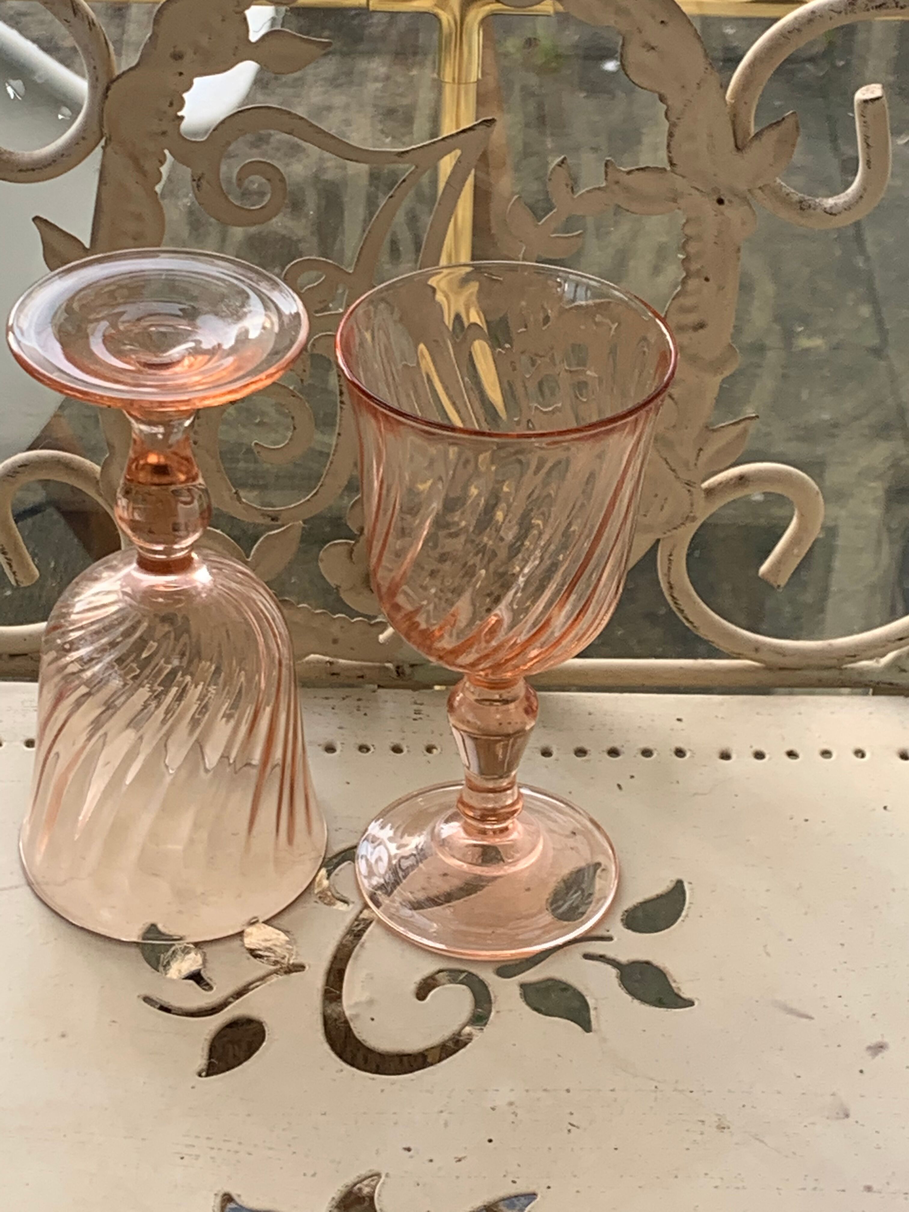 10 vintage rosaline pink glass wine glasses