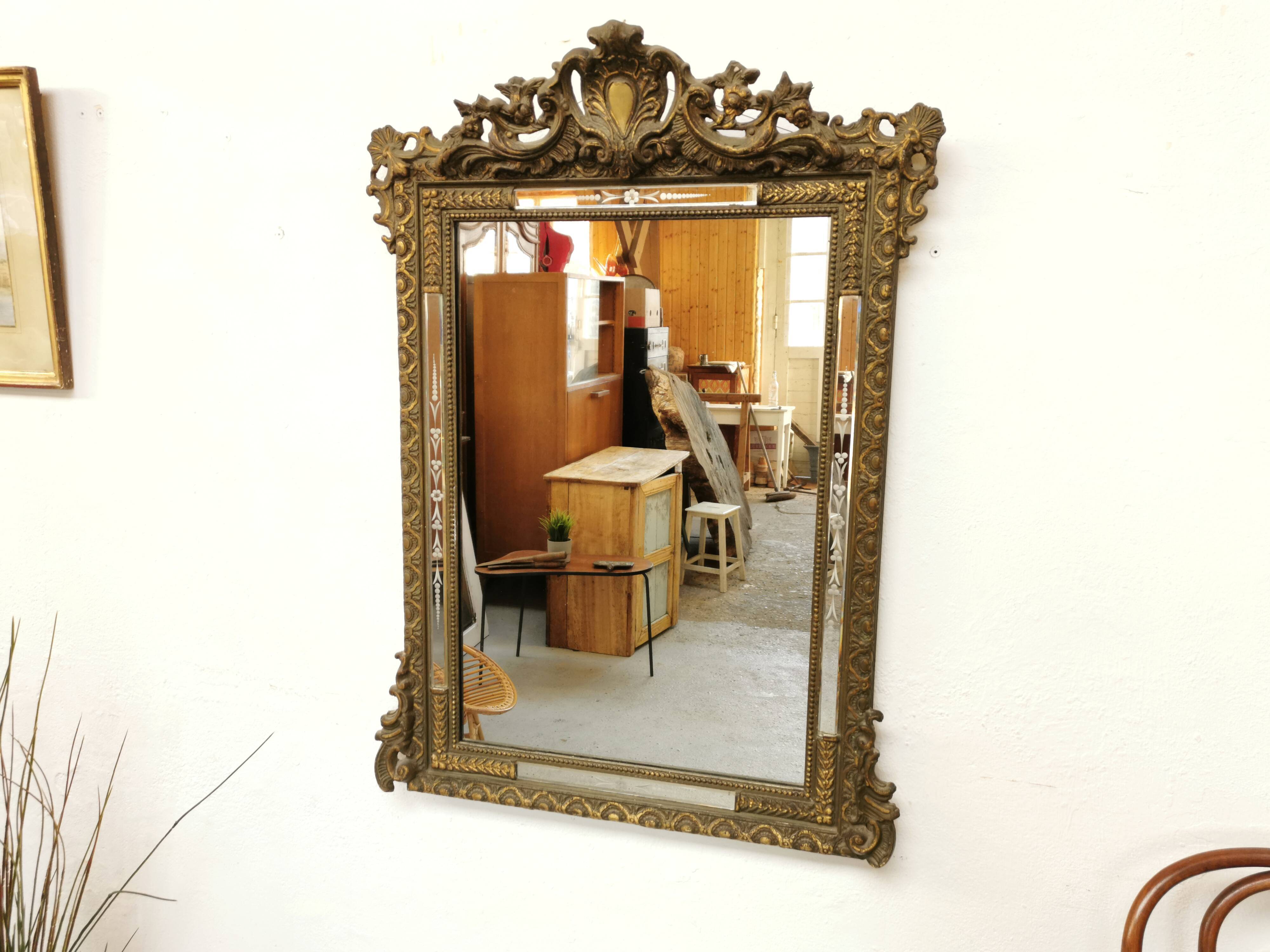 Ancient mirror 116 x 82 Napoleon III wood and gilded stucco