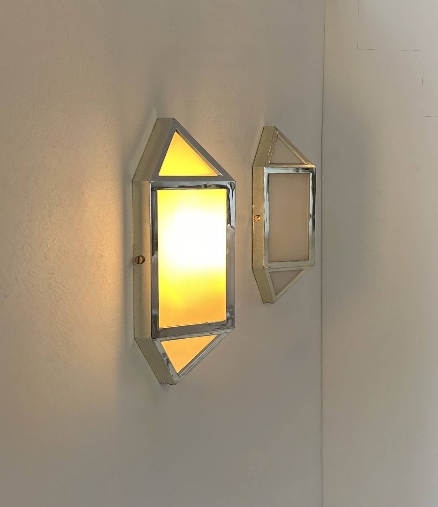 Pair of vintage wall lights, chrome-plated ABS and satin-finish Perspex, France, 1980