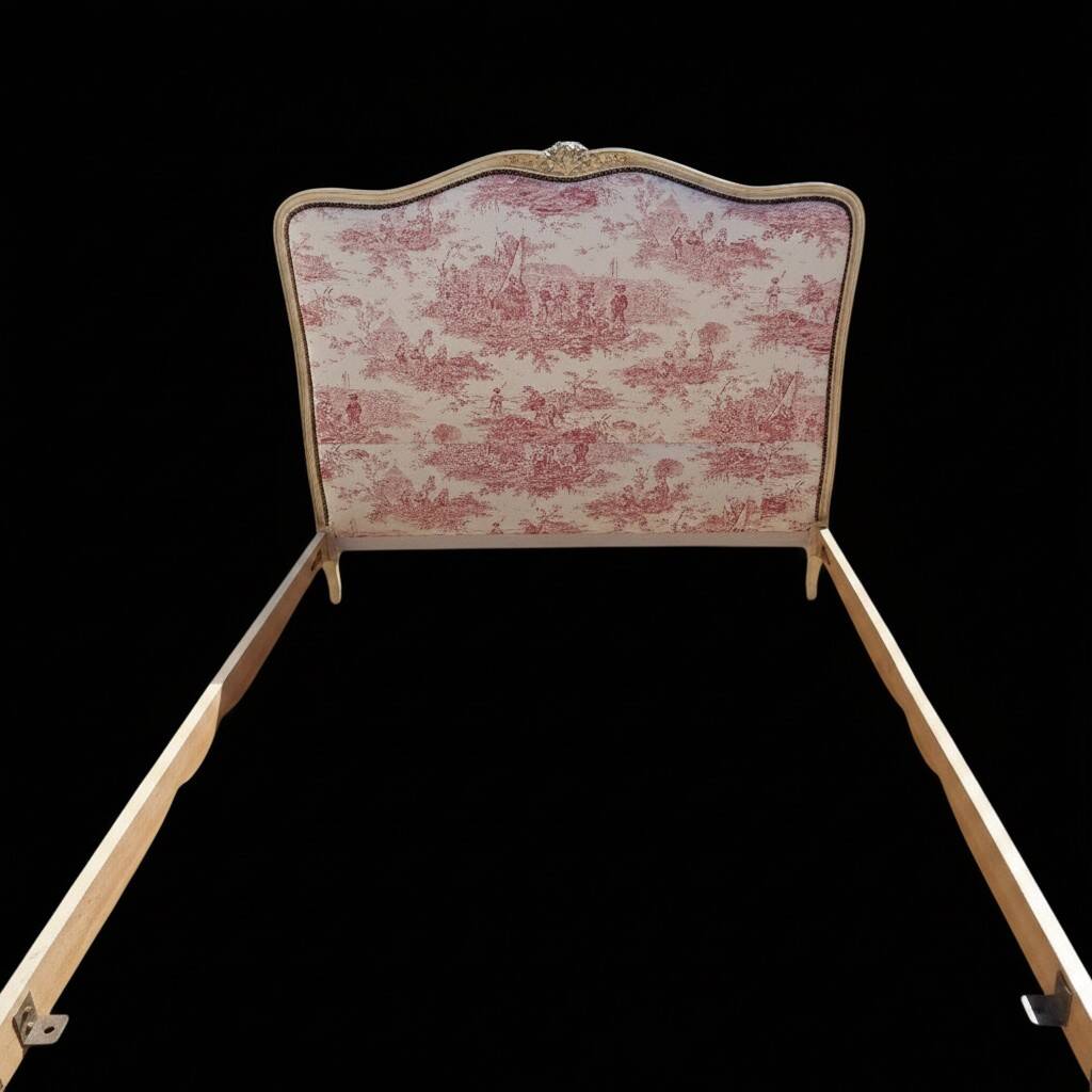Lit basket in Louis XV style, TOILE DE JOUY tapestry.