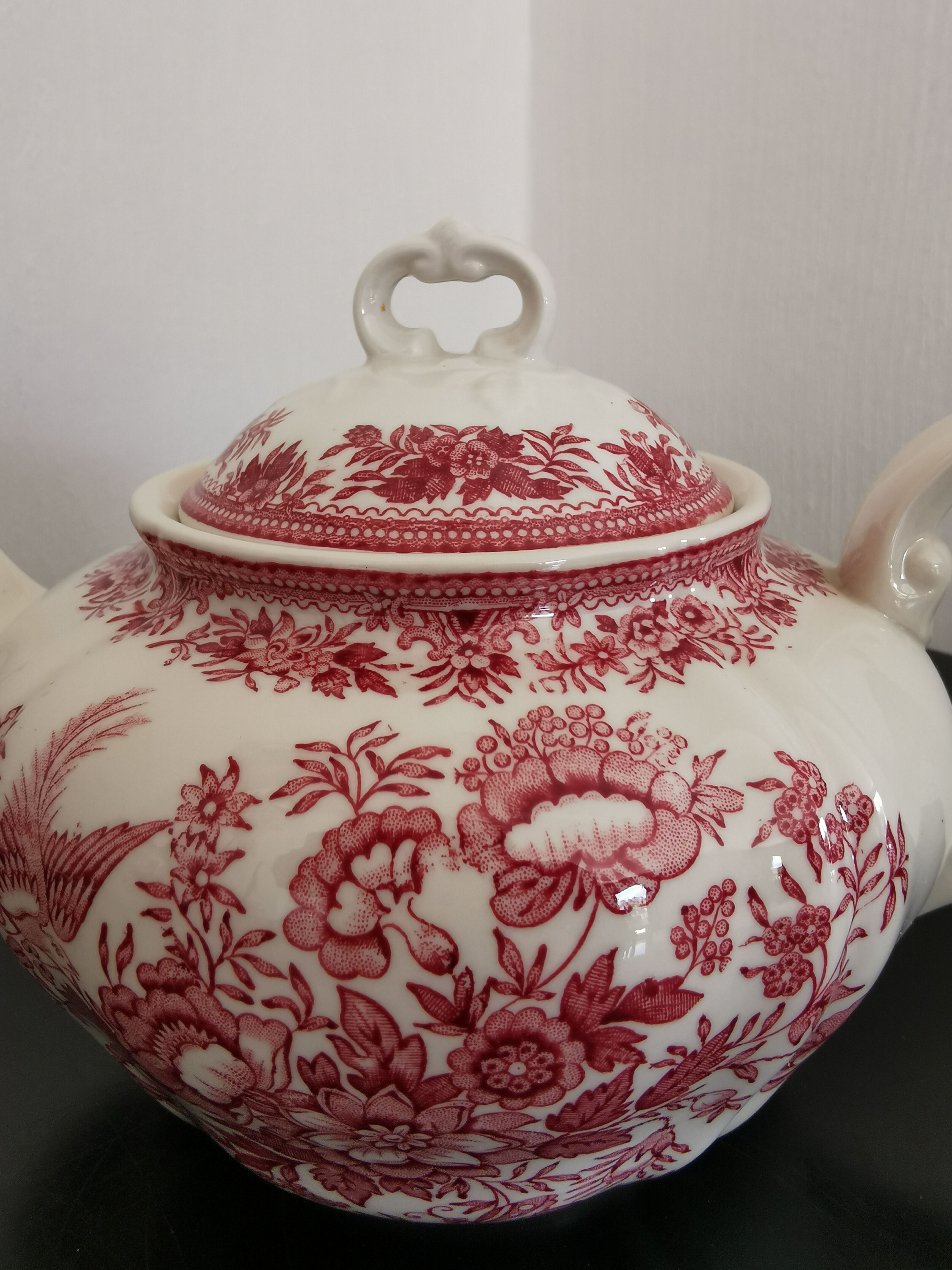 Villeroy & Boch Saar Germany antique red coffee and tea set