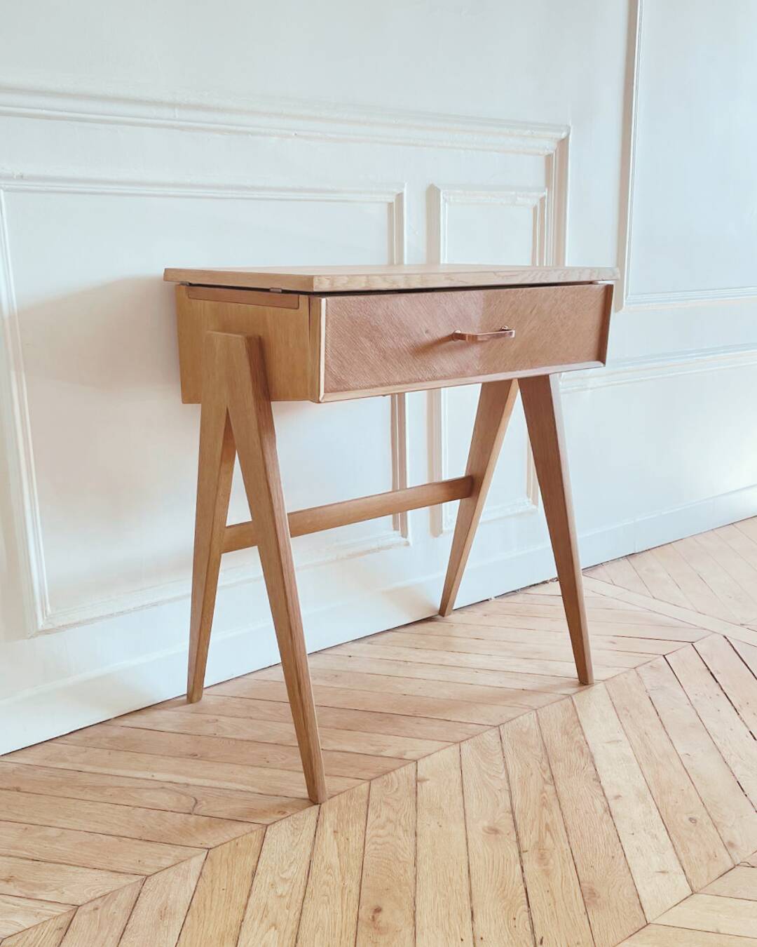 Small renovated vintage desk, Scandinavian style, 1950s-60s.