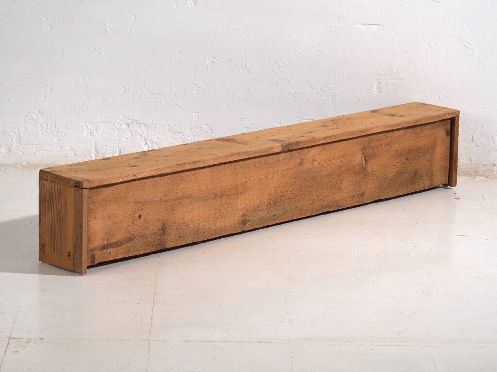 Old pine wood buffet – China, circa 1930
