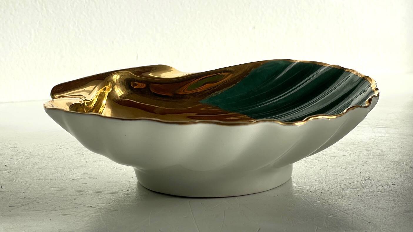 Shell-shaped ashtray and pocket tray Limoges France