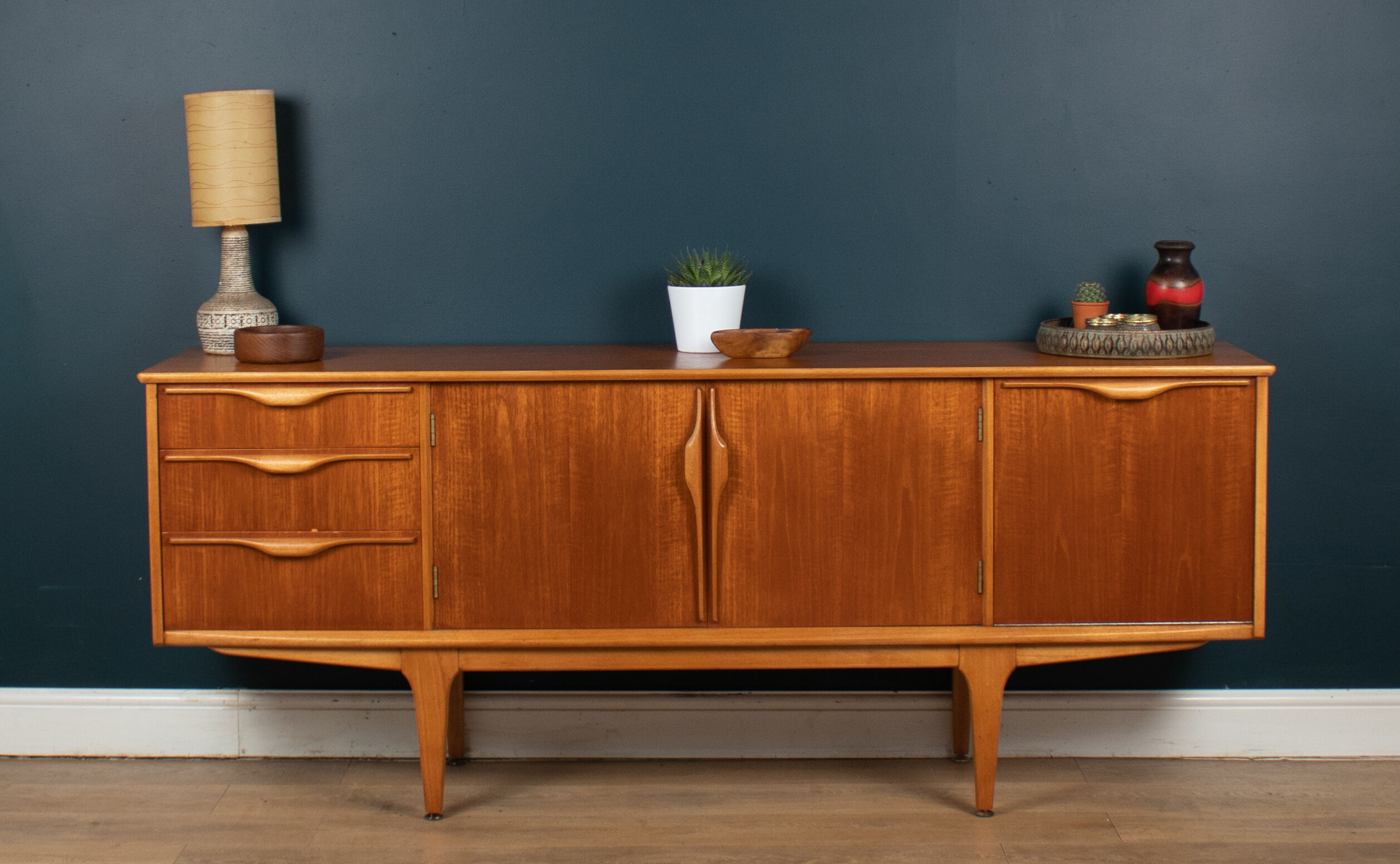 Retro teak 1960s jentique mid century restored sideboard with folded handles