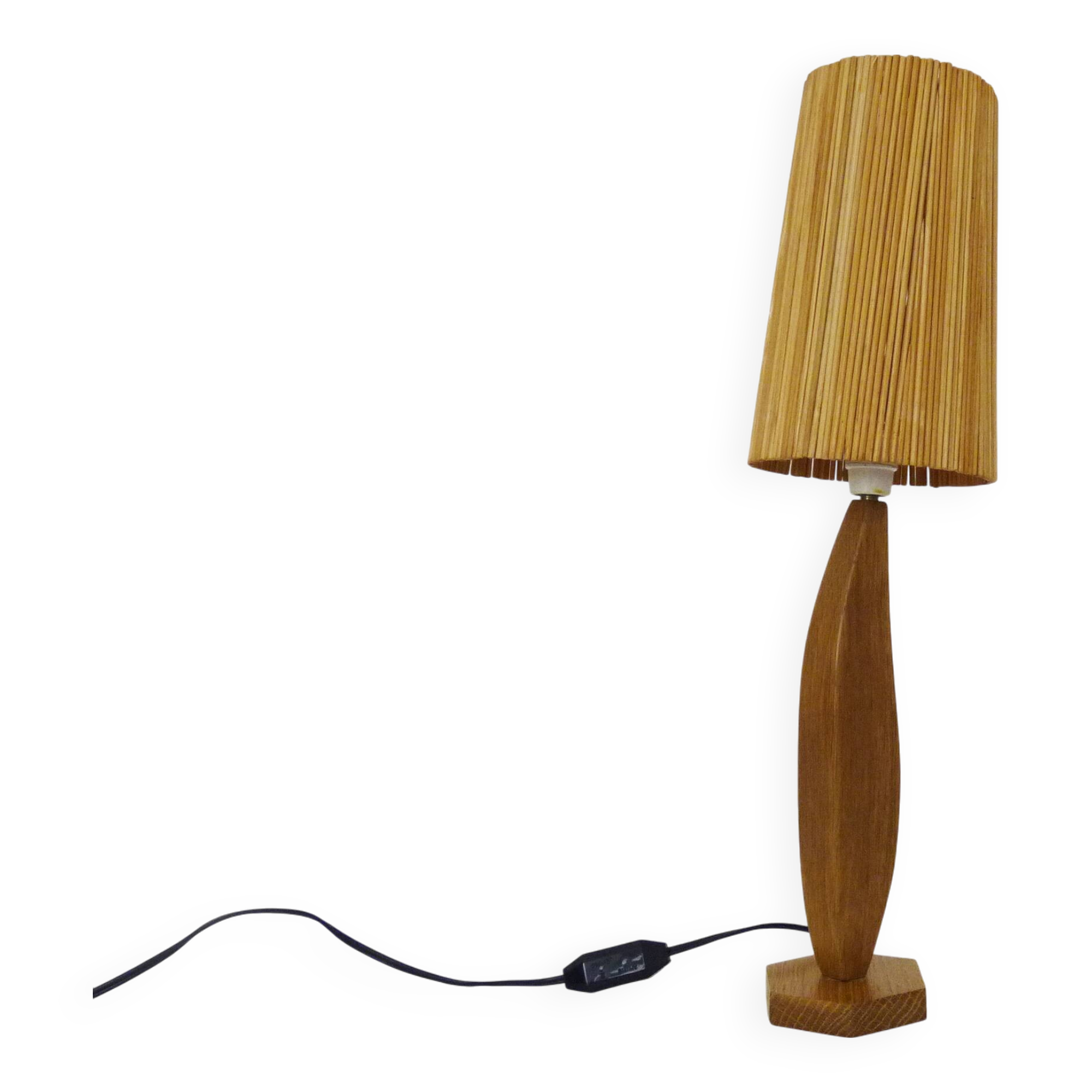Sculptural lamp in carved oak wood, 70s 80s